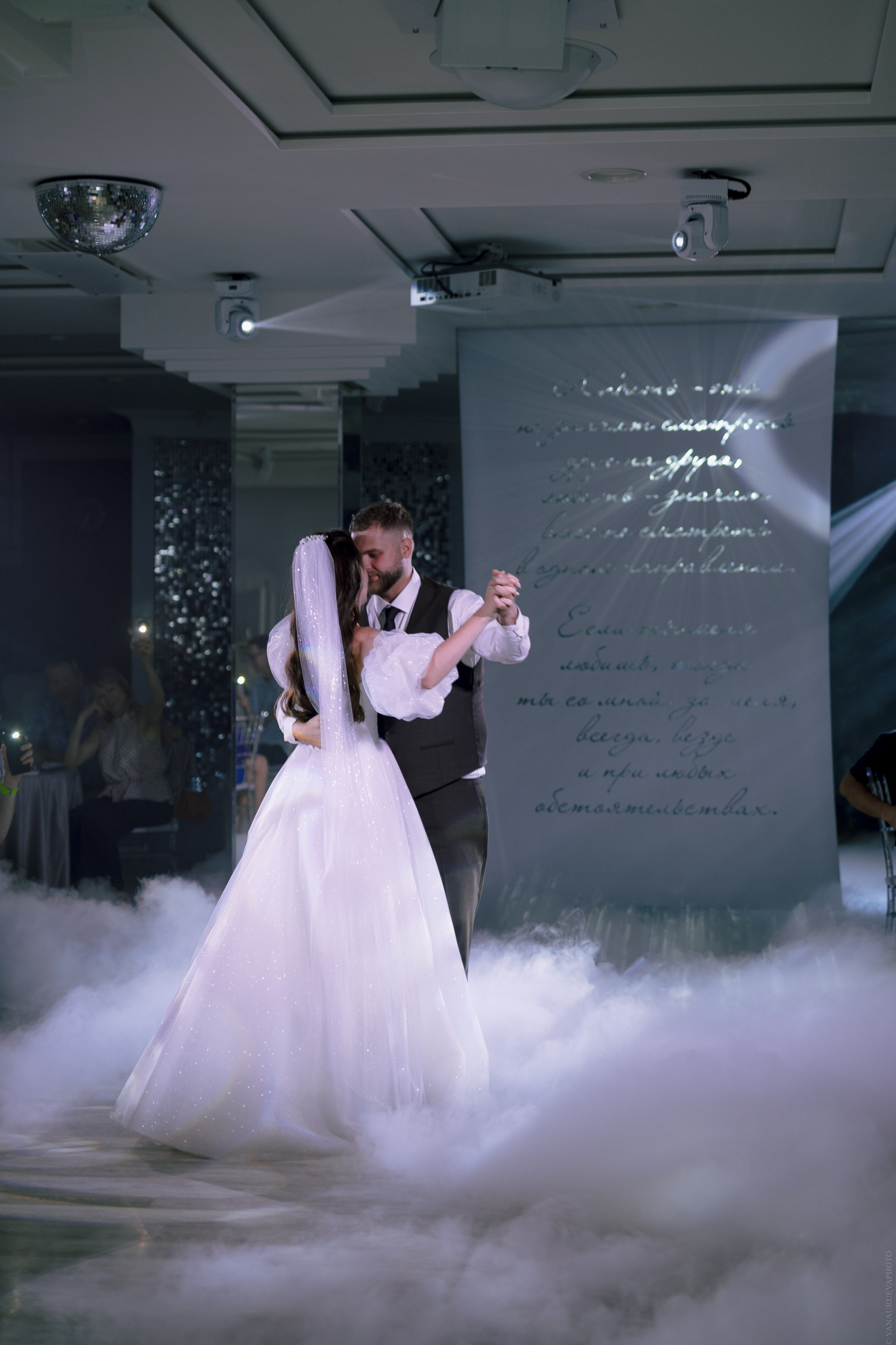 Свадебный анонс. Игорь и Анна. Свадебный и контент- фотограф в Тольятти, Самаре, Москве Яна Уруева