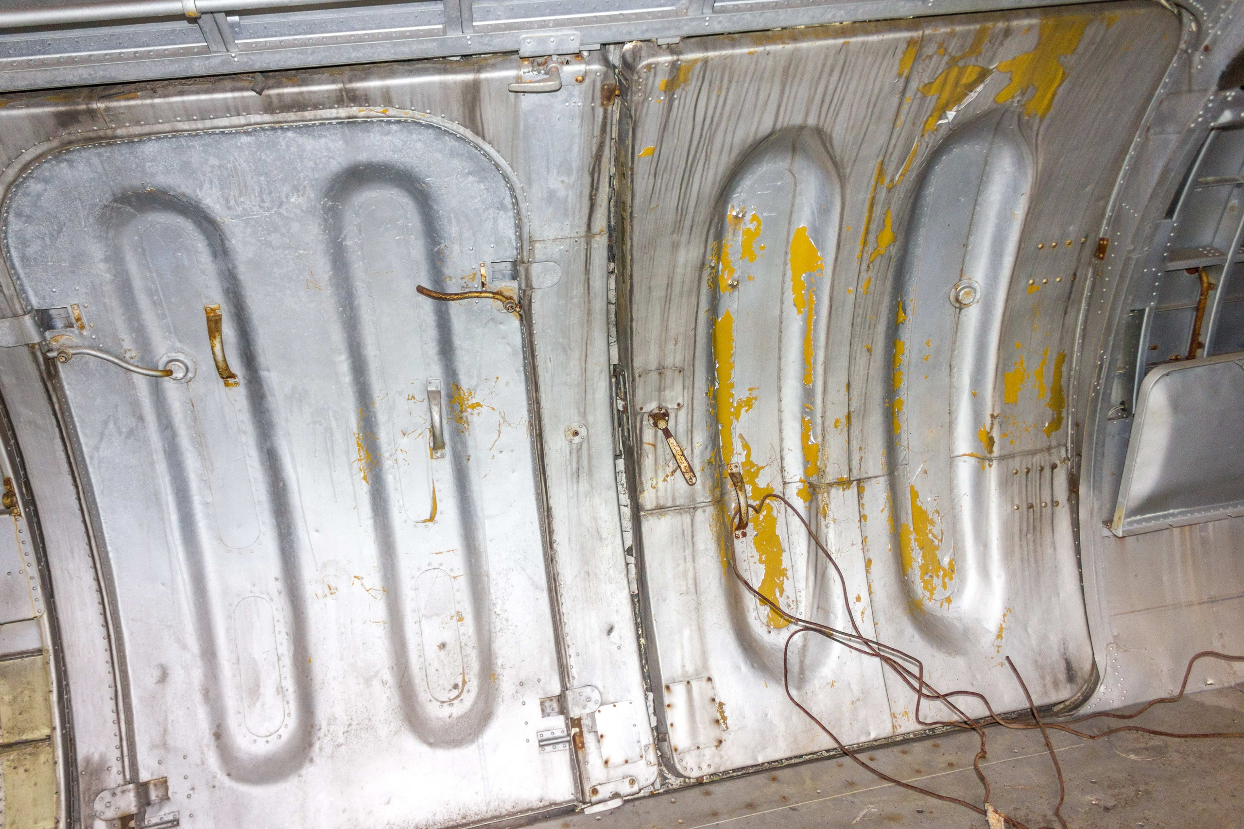 Ил-12 (Монино). Фотоальбом показывающий увлекательный мир авиации и мир медведей Андрея Иванова