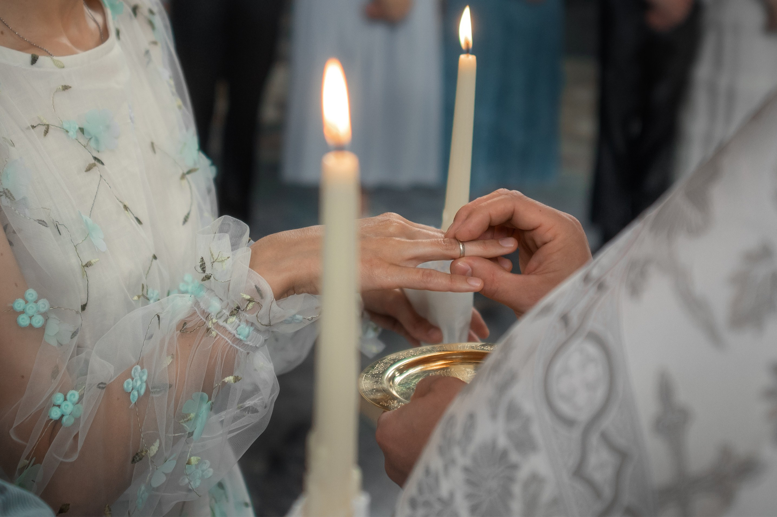 Венчание в Спасе на Крови. Фотограф на крещение и венчание, семейный фотограф в Санкт-Петербурге