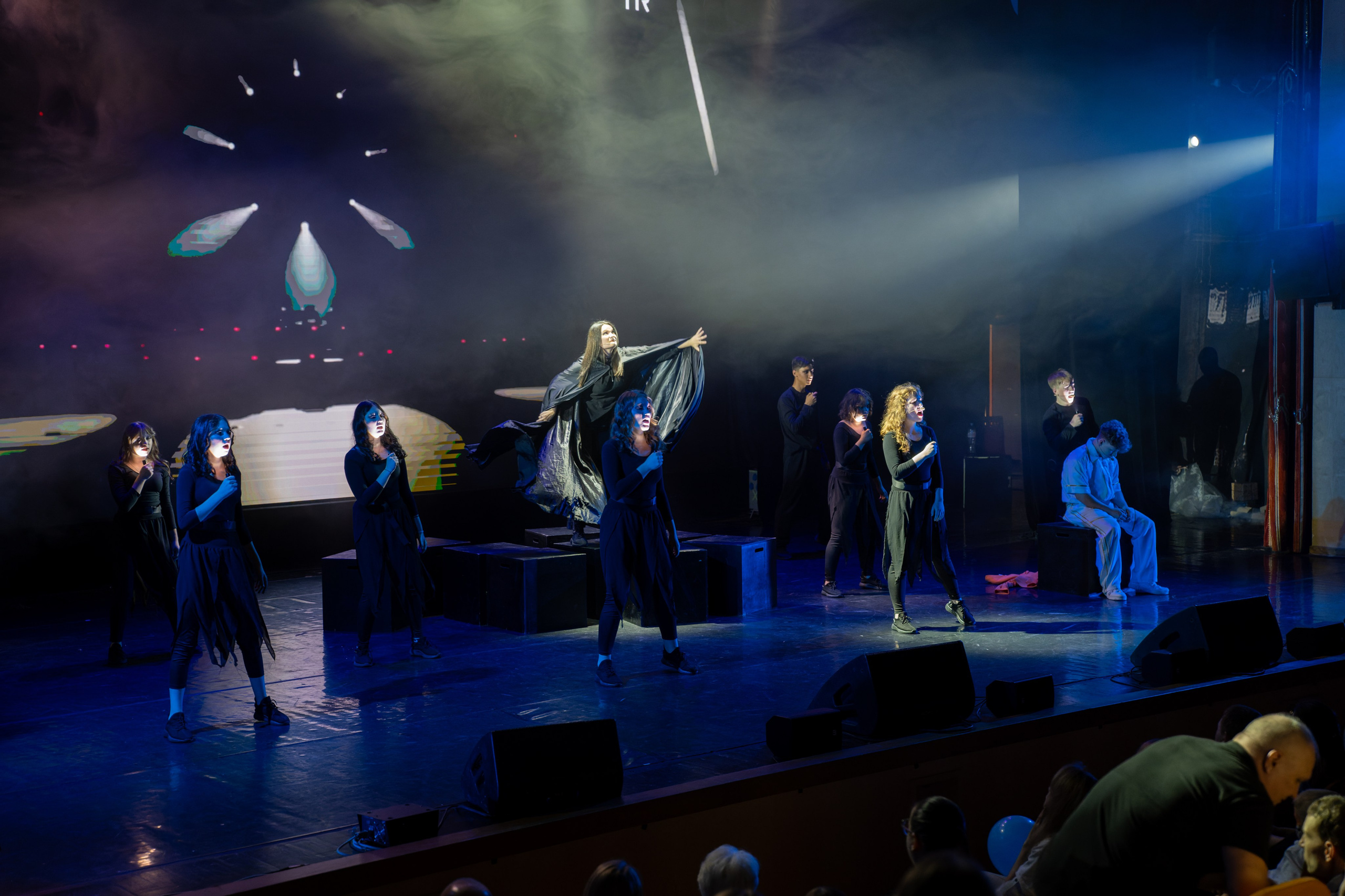 Съёмка благотворительного спектакля «Новая история деревянного мальчика». «Студия DRONAVT`s» — видеосъёмка и фотография г. Москва