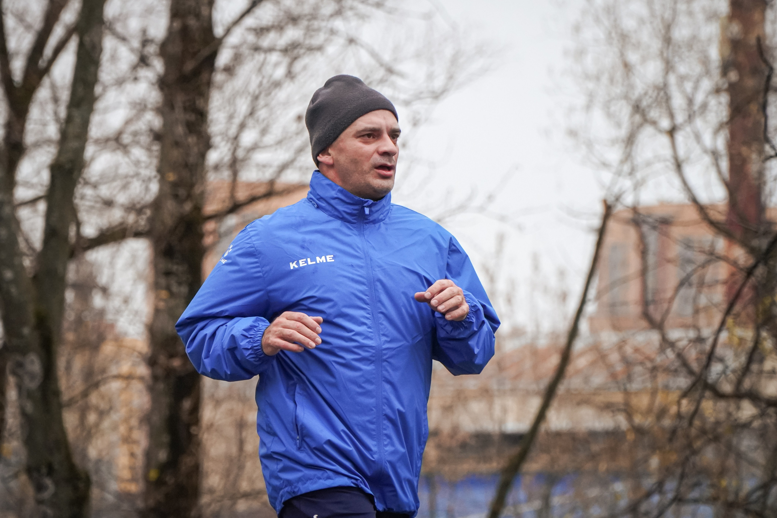 5 вёрст Реутов 16.11.2024. Роман Капилюшов. Бег. Фото. Видео. г. Люберцы