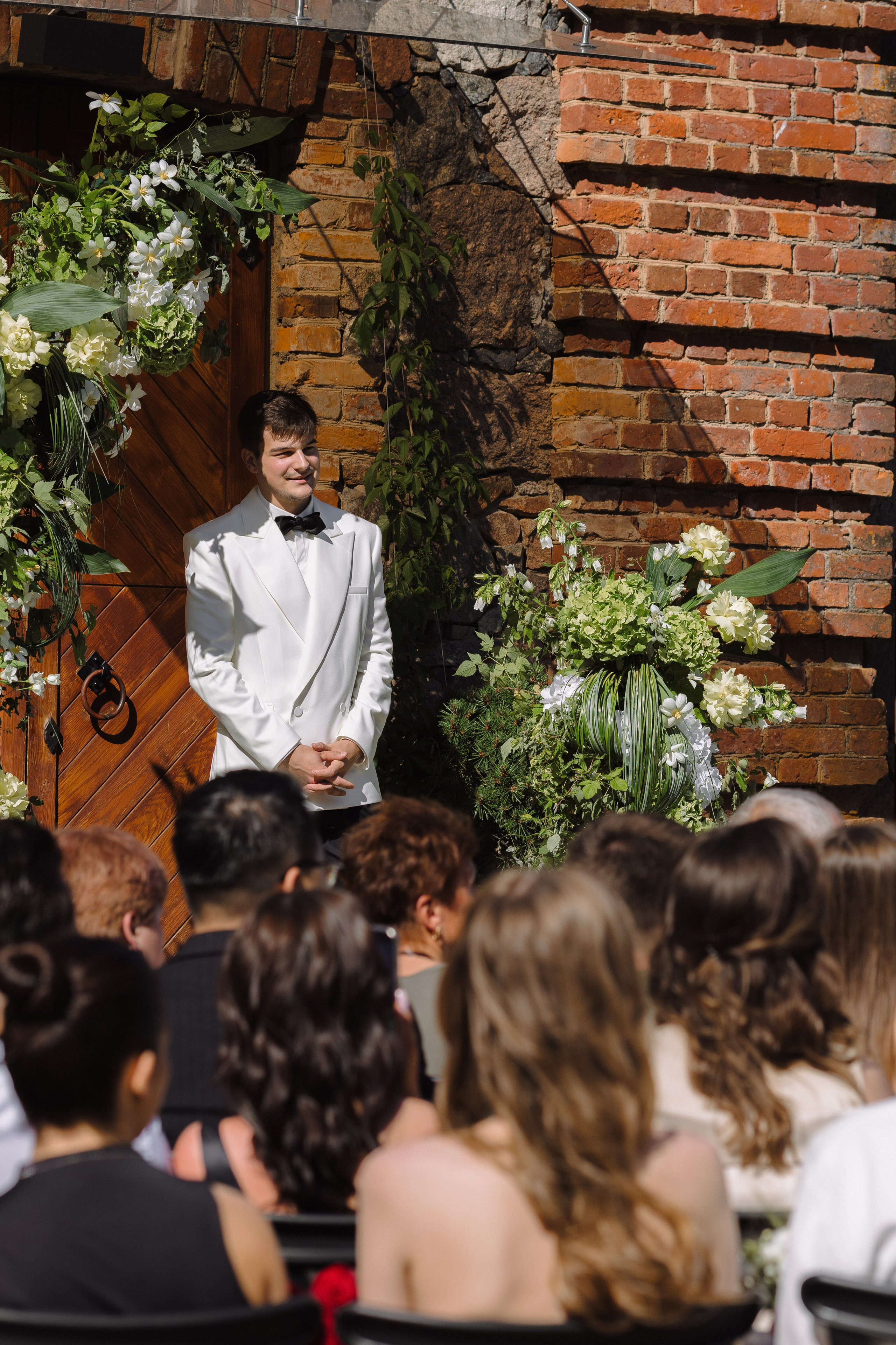 Свадебная фотосъемка в «Двор Стайки»