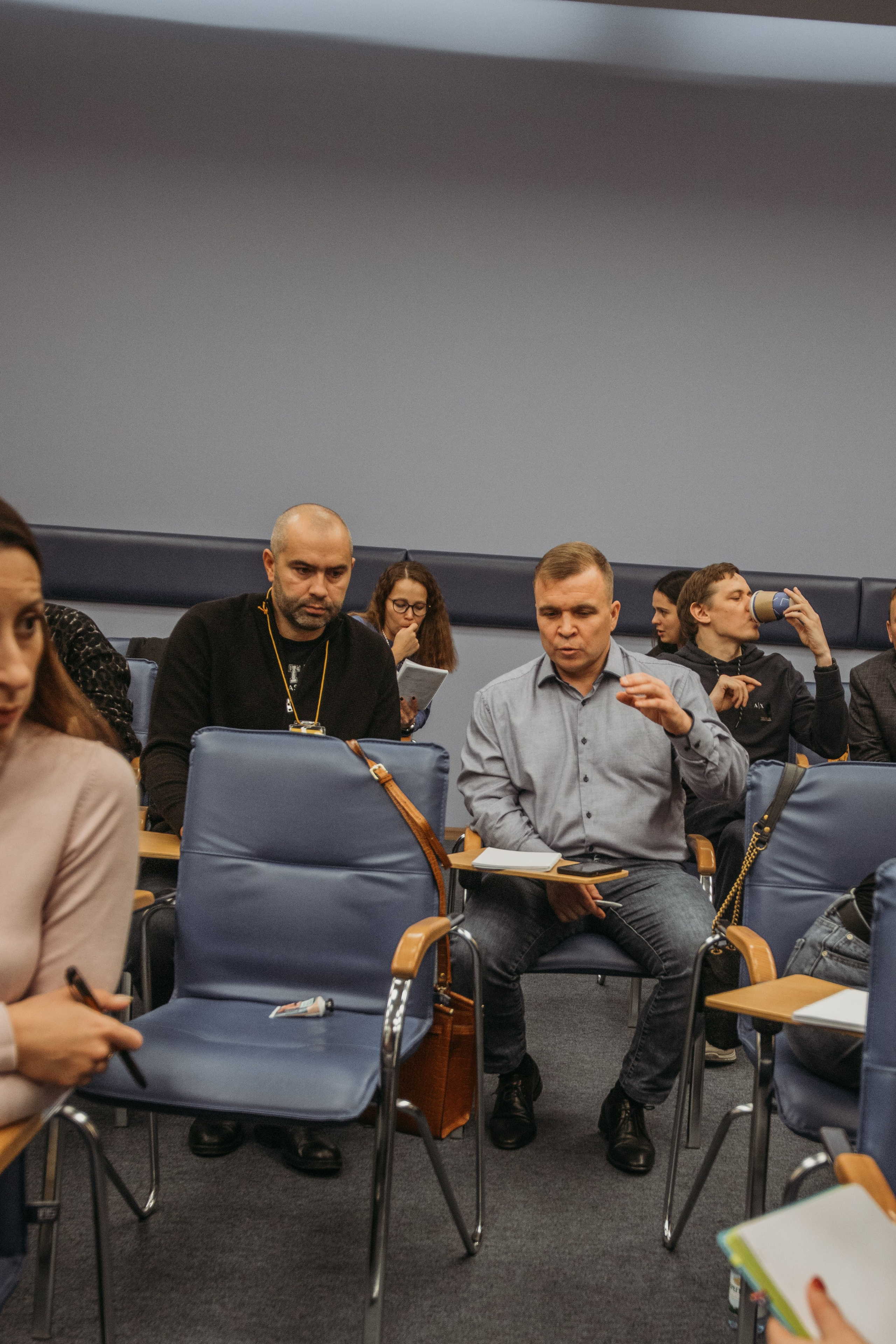 Тренинг по НЛП технологиям Михаила Пелехатого. Венера Гайн. Репортажный фотограф  Тюмень. Обучение фотографии с 0