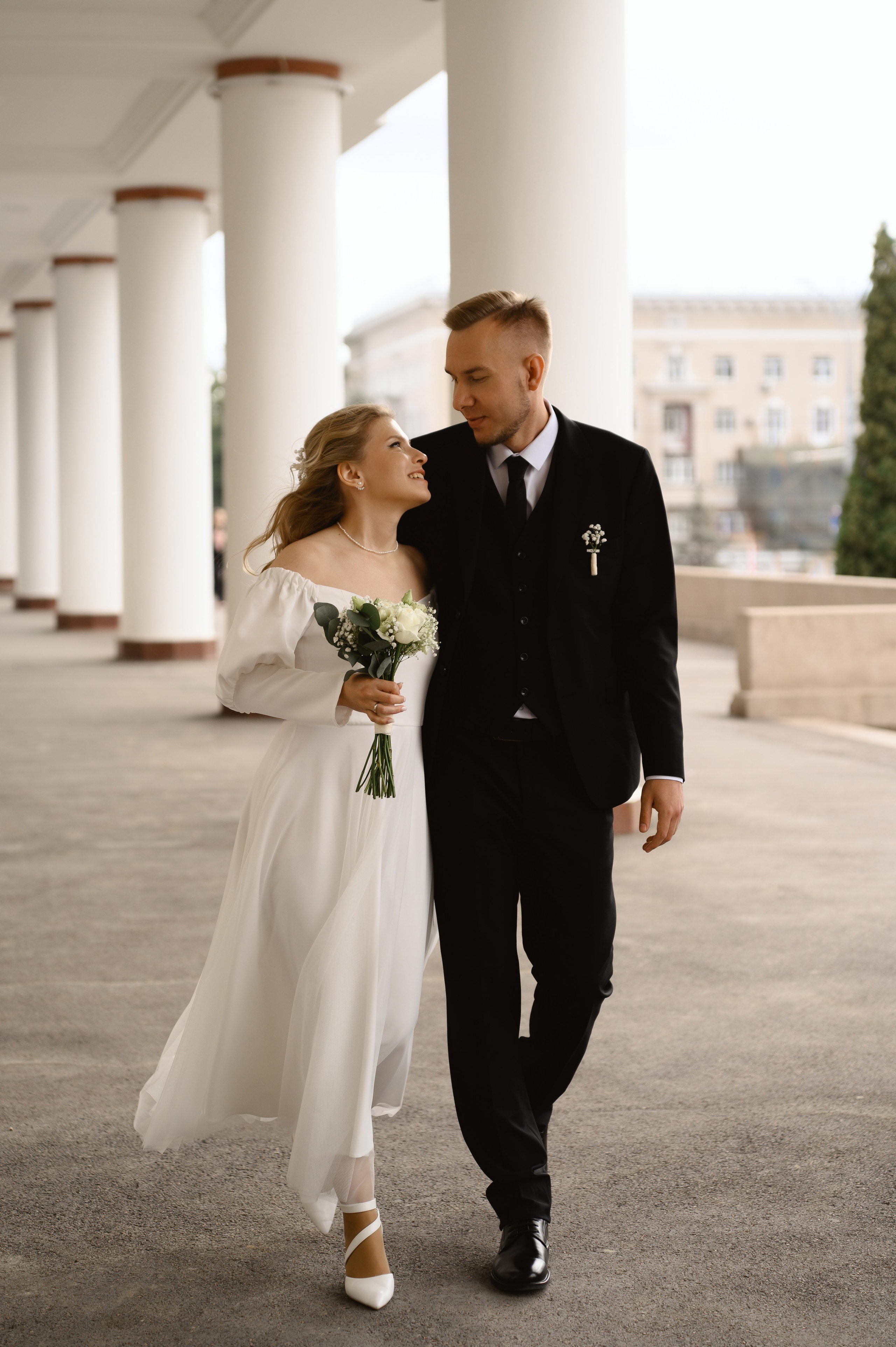 Свадебная съемка в Ростове, прогулка на яхте и семейный ужин за городом