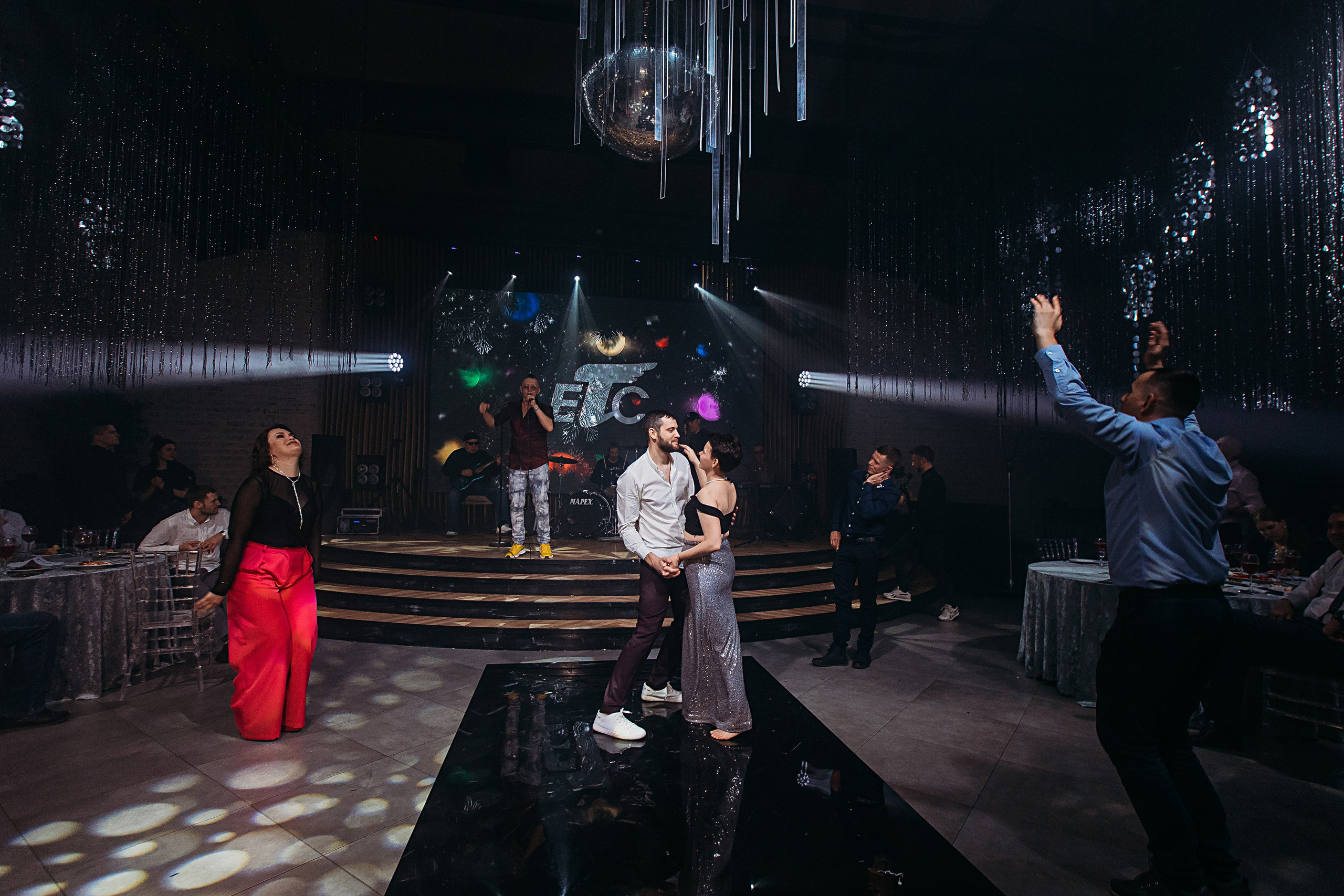 Корпоратив. Семейный фотограф Тюмень, фотограф на роды Салмина Мария