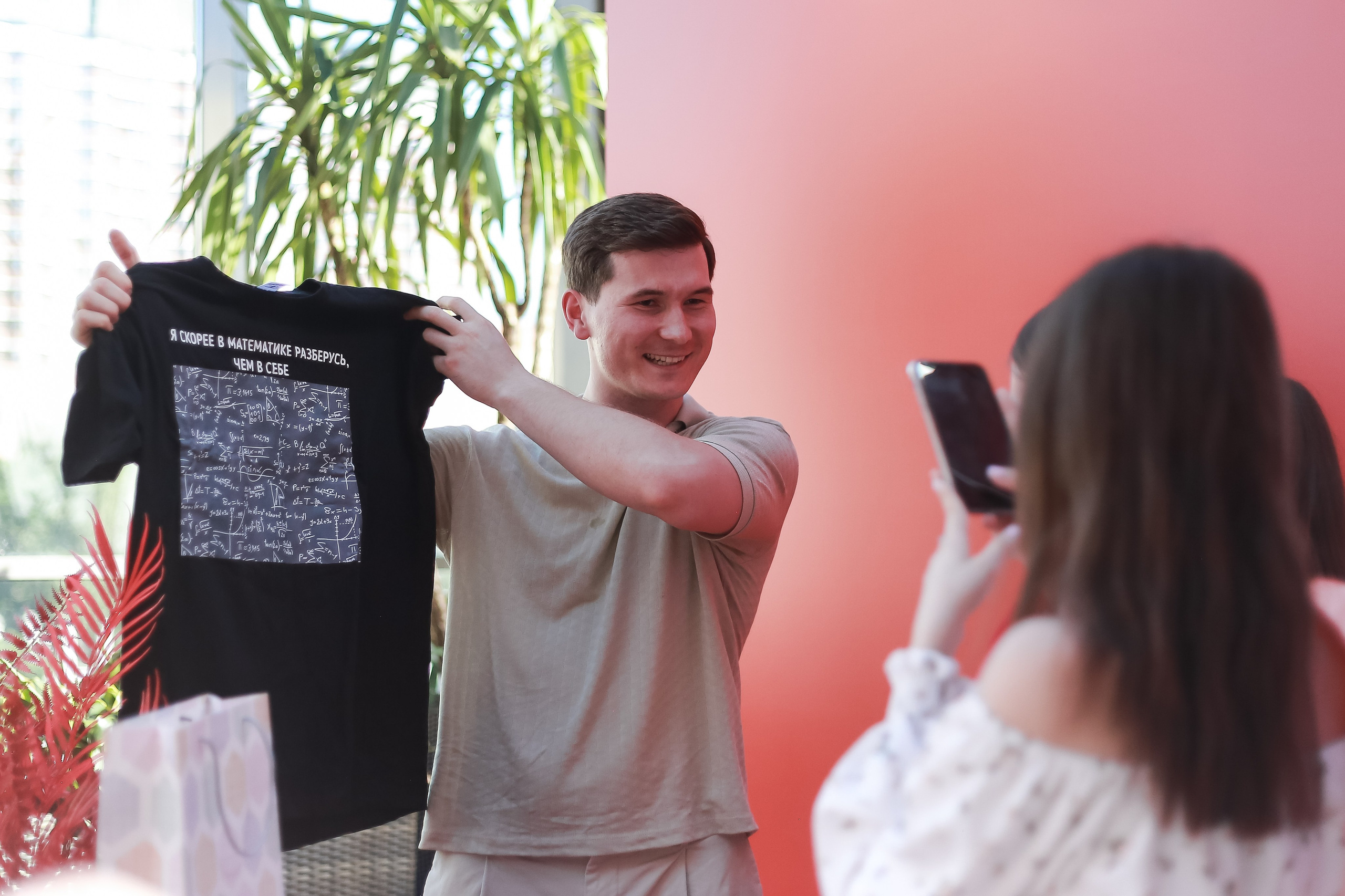 Выпускной УМСКУЛ. Клуб Джипси. Антонина Морозова, профессиональный семейный фотограф видеограф