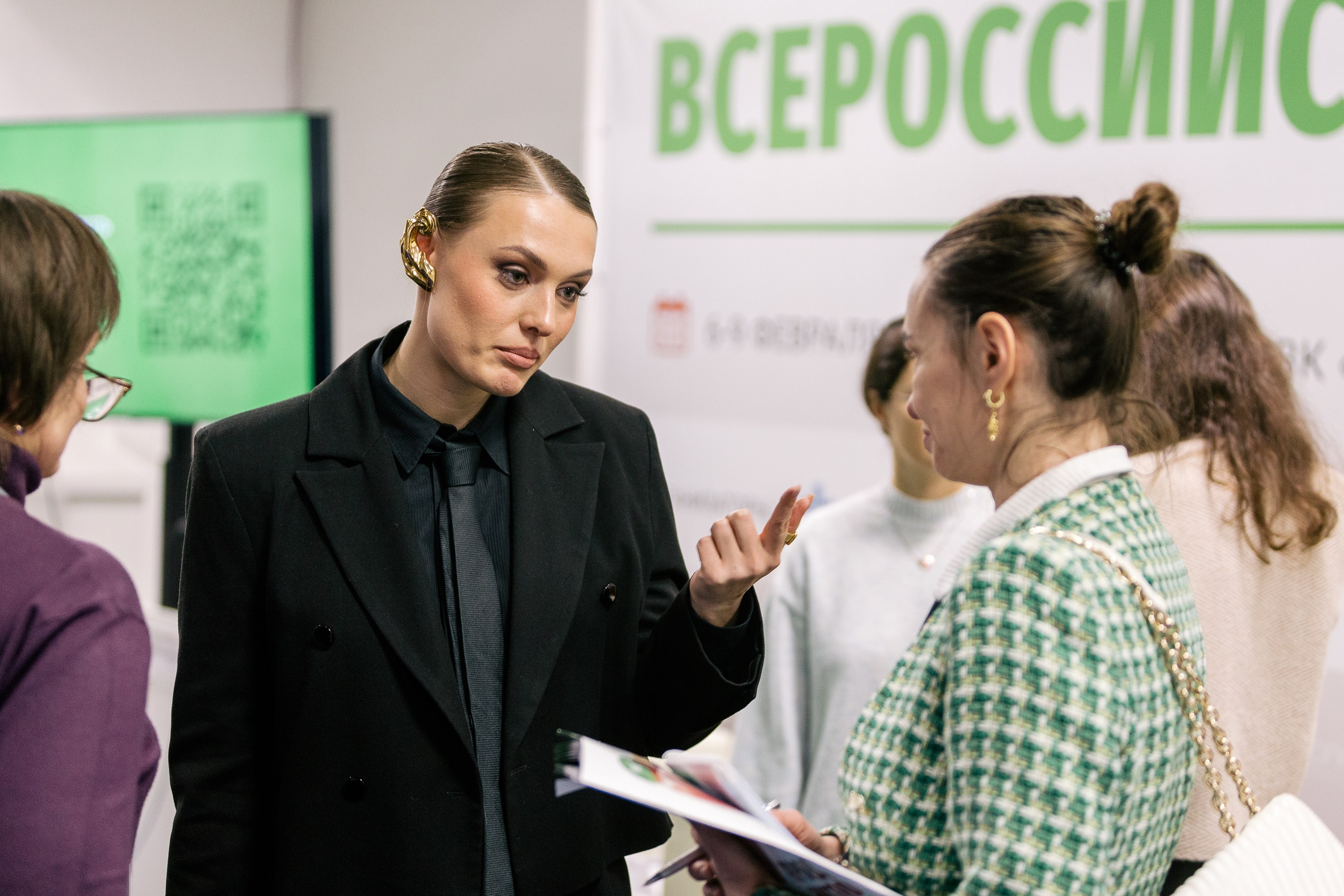 Деловые репортажи. VICTOR SAPOZHNIKOV