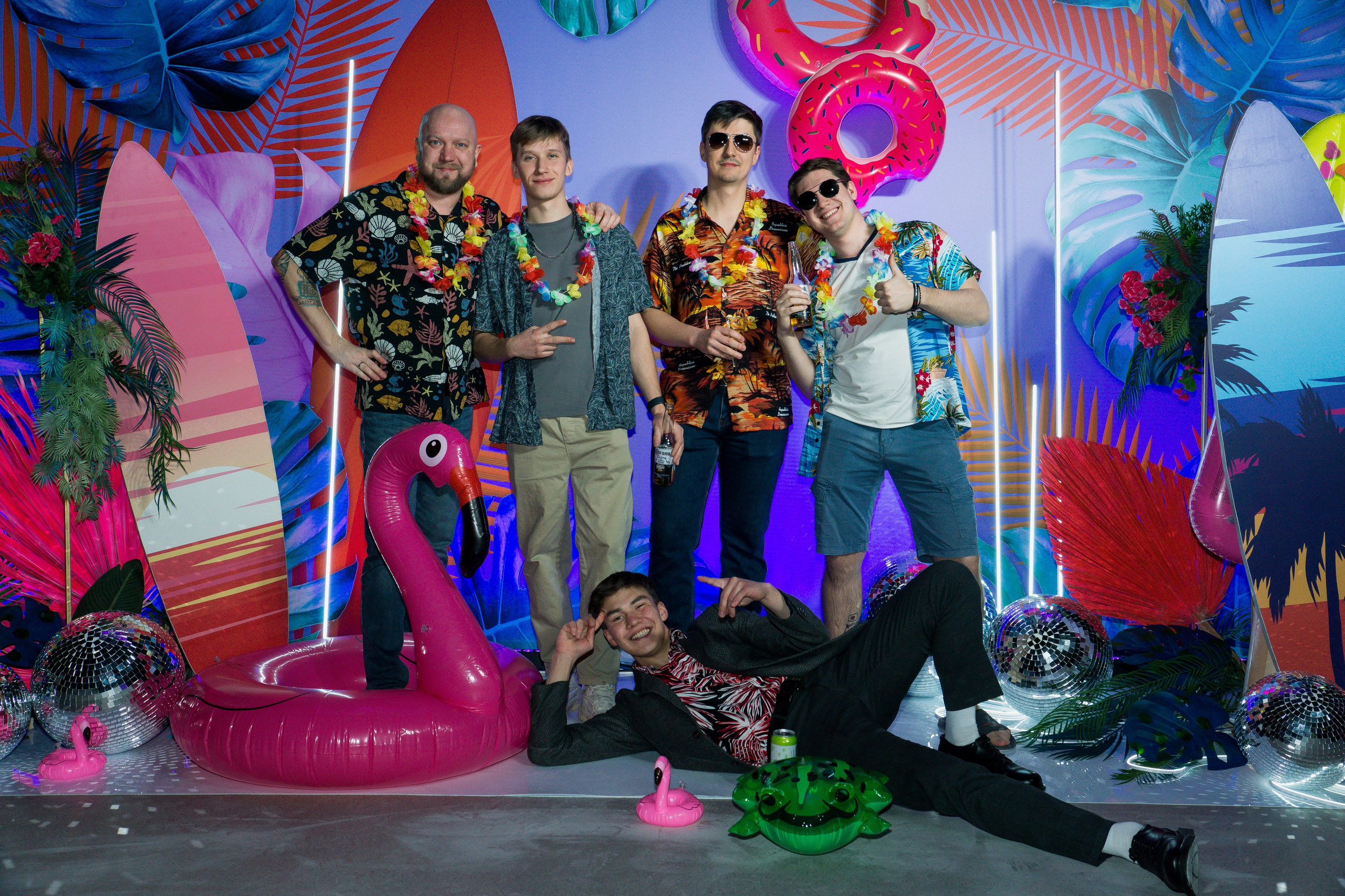 МТС корпоратив Гавайская вечеринка. Фотограф