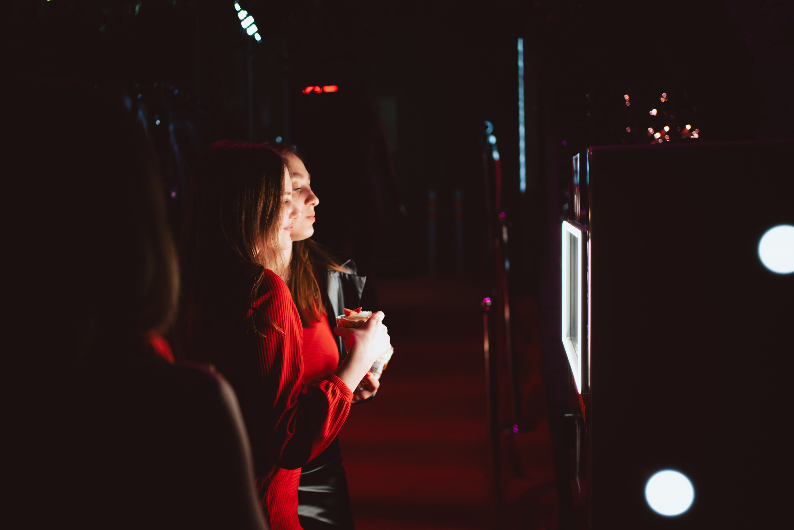 SO STRIP // Woman's moment. Репортажный фотограф в Казани Виктория Трунова