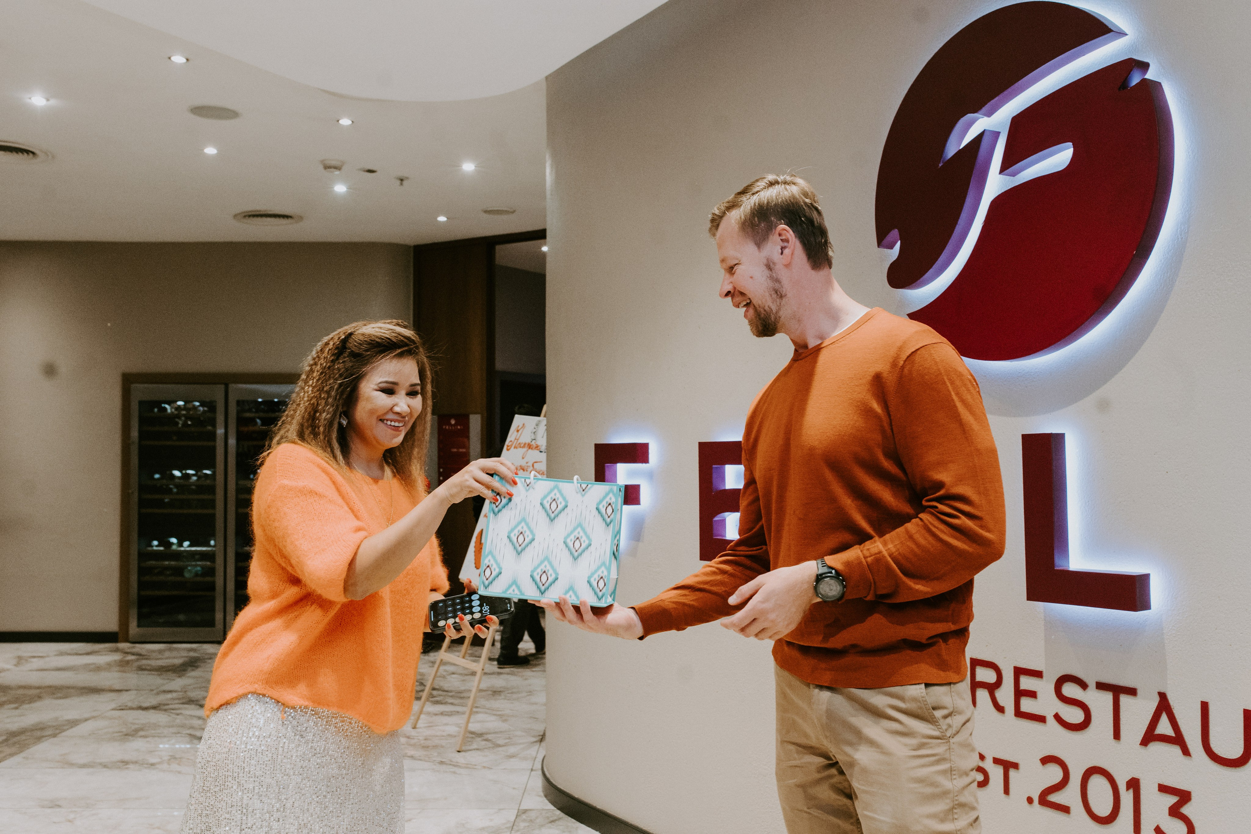 Репортаж. Свадебный и семейный фотограф в Алматы Laura Dosmann