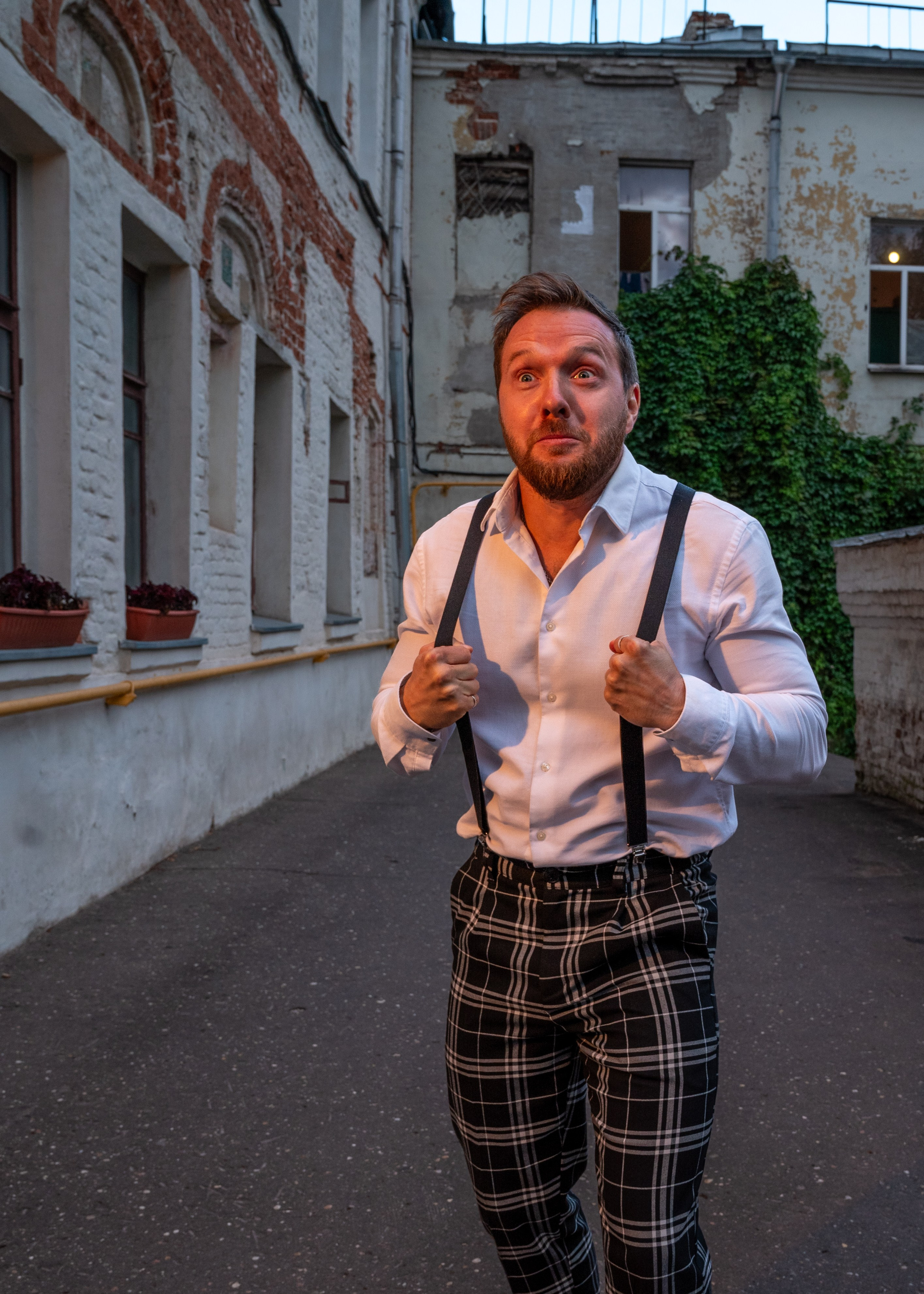 Мужская фотосессия. П&П — Полезное с Приятным. Фотоэкскурсии — Москва на память. Экскурсовод и фотограф в Москве. Увези столицу в своём альбоме!