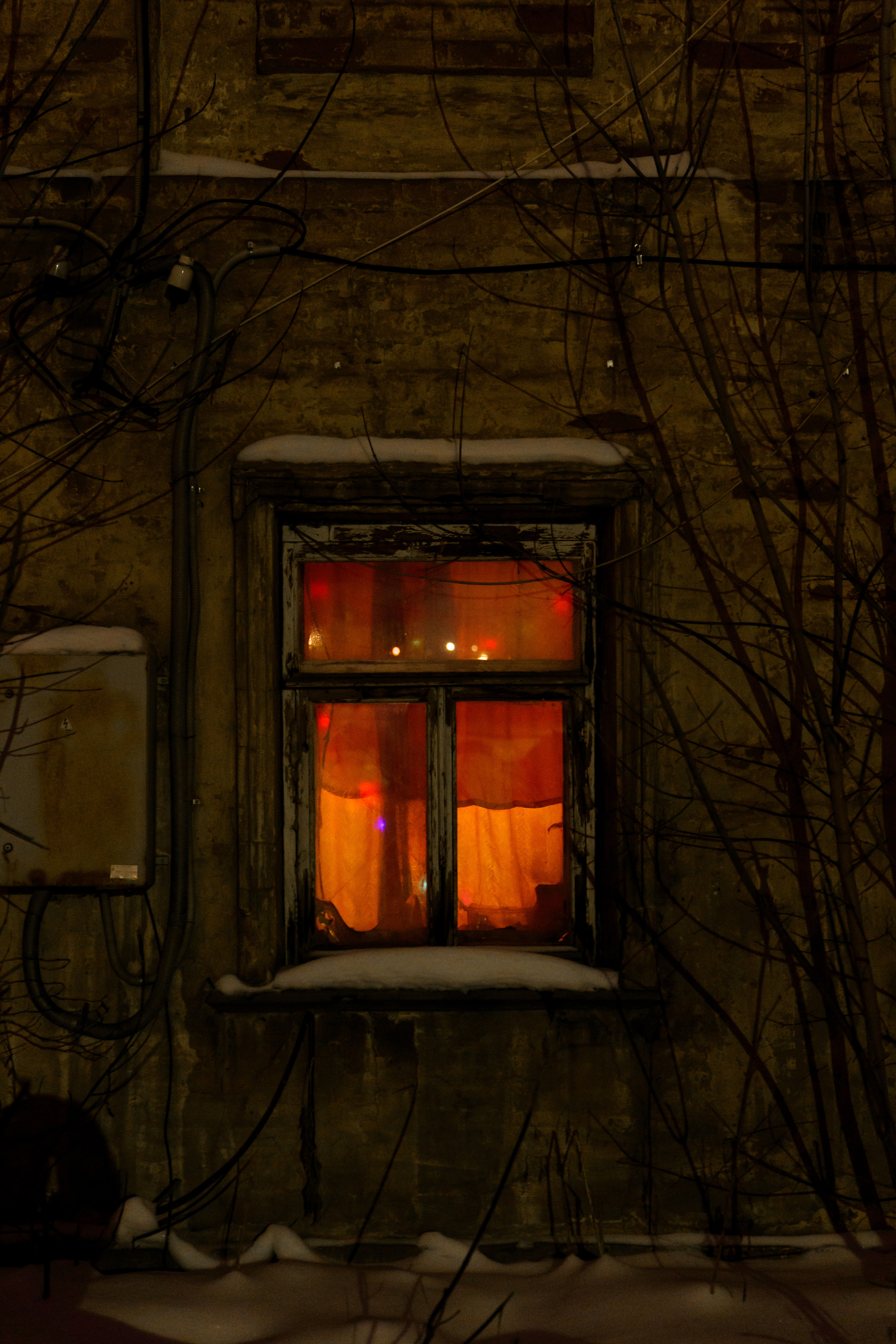 Windows light. Vladimir Tyrtov