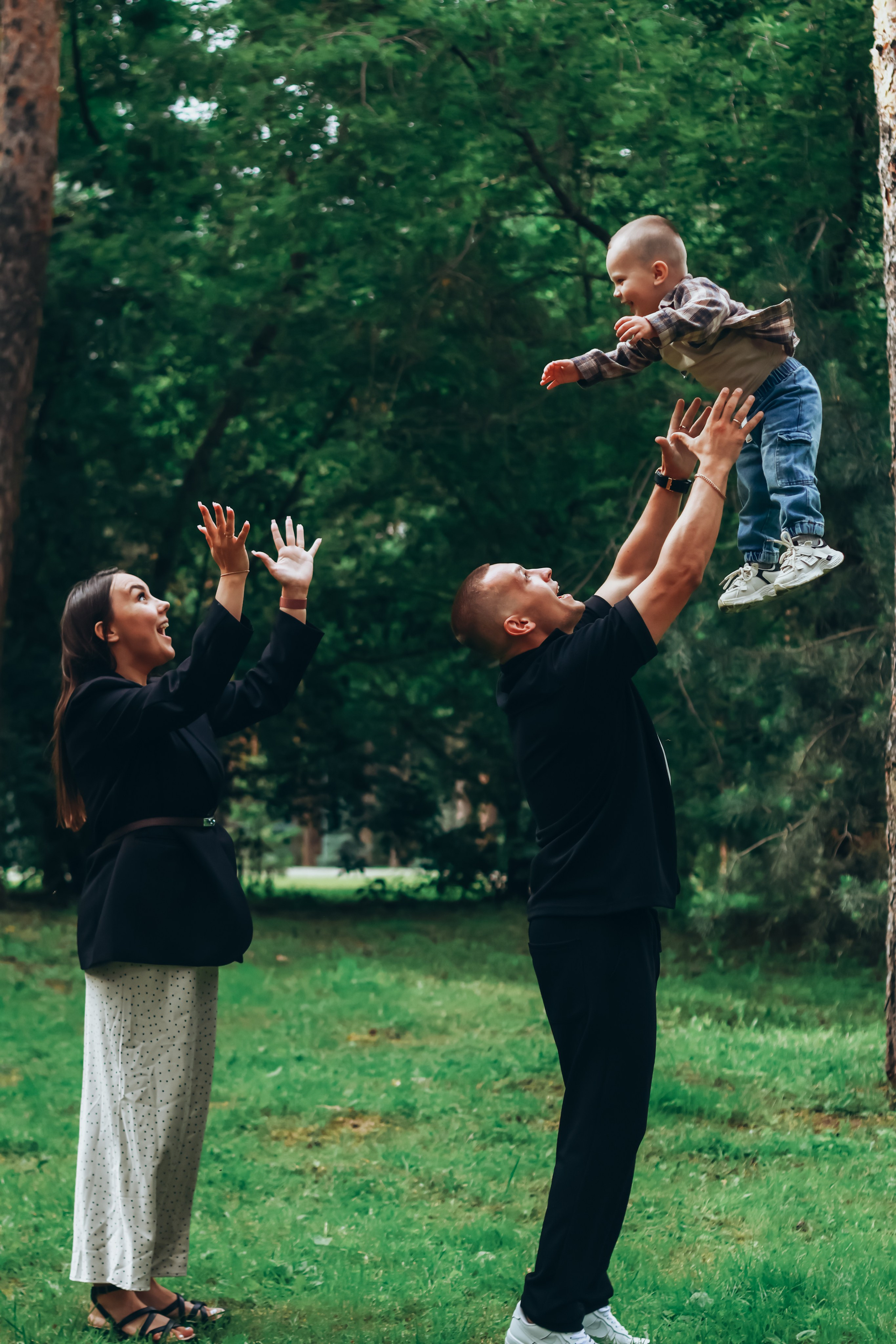 Семейная фотосессия в летнем парке, Екатеринбург. Фотограф в Екатеринбурге Пойгина Елена