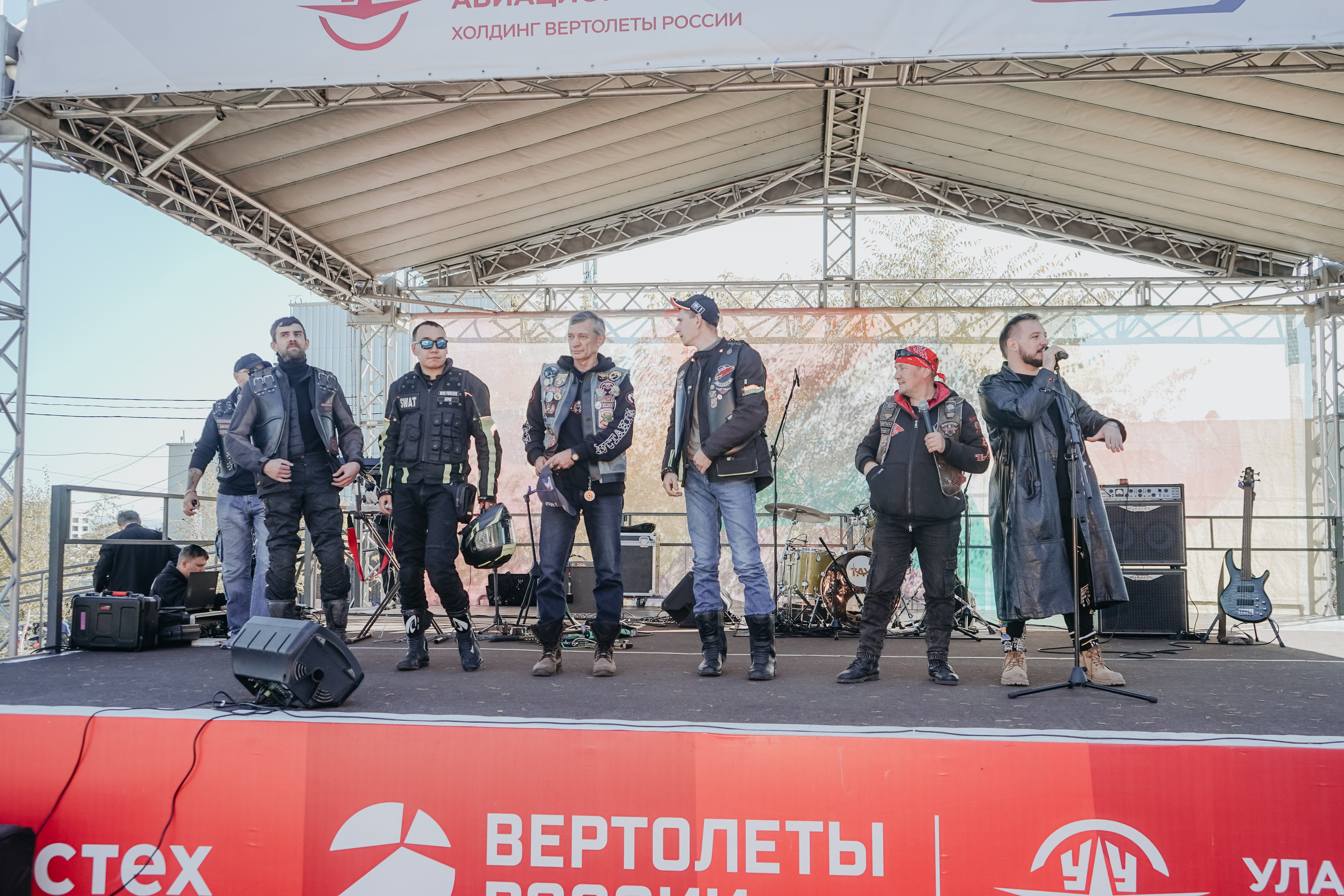 Репортажная съемка. Фотограф в Улан-Удэ. Свадебный фотограф в Улан-Удэ