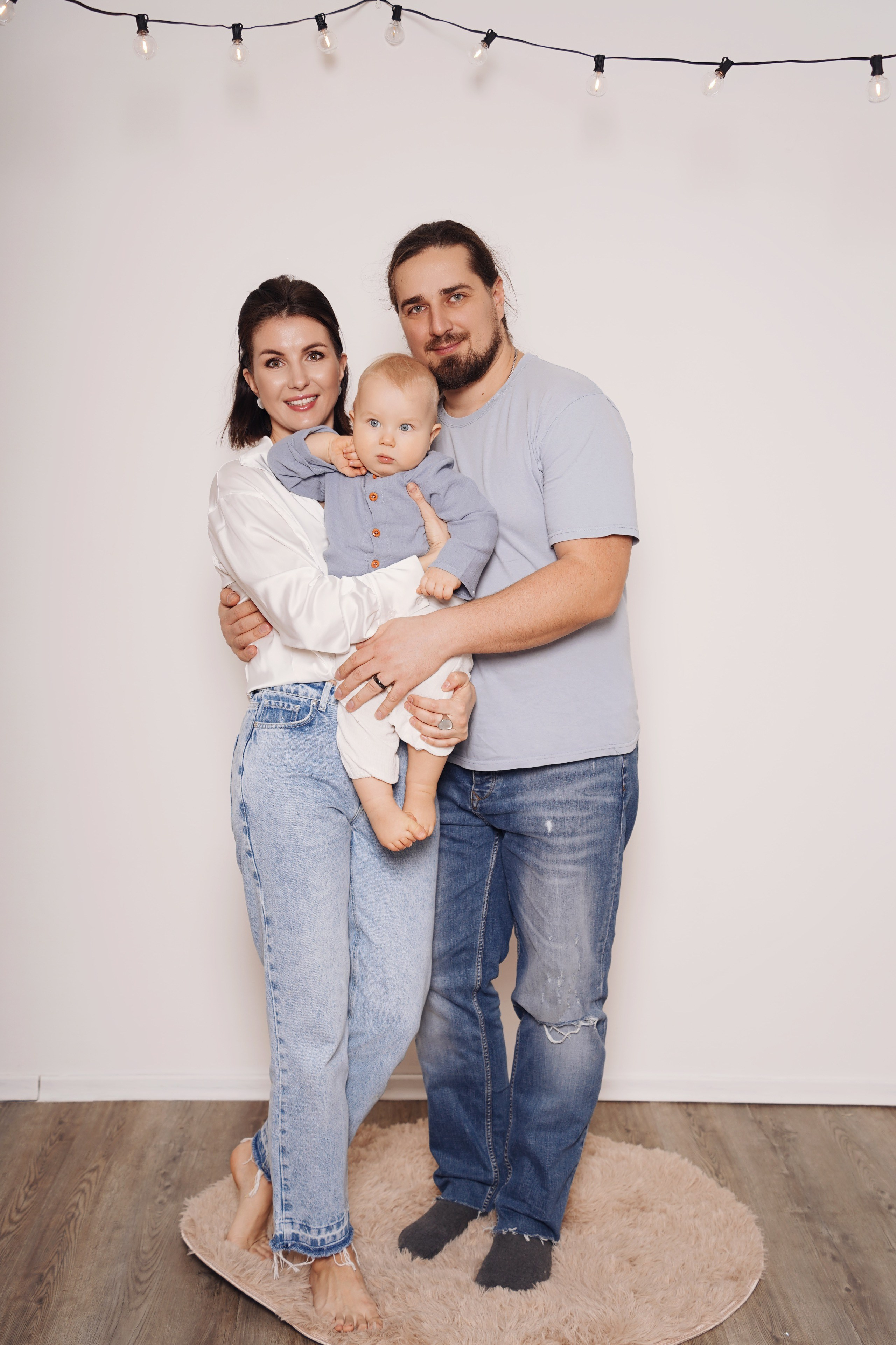 Грише 1 годик. Семейная съёмка в моей студии. Событийный фотограф Анна Курникова