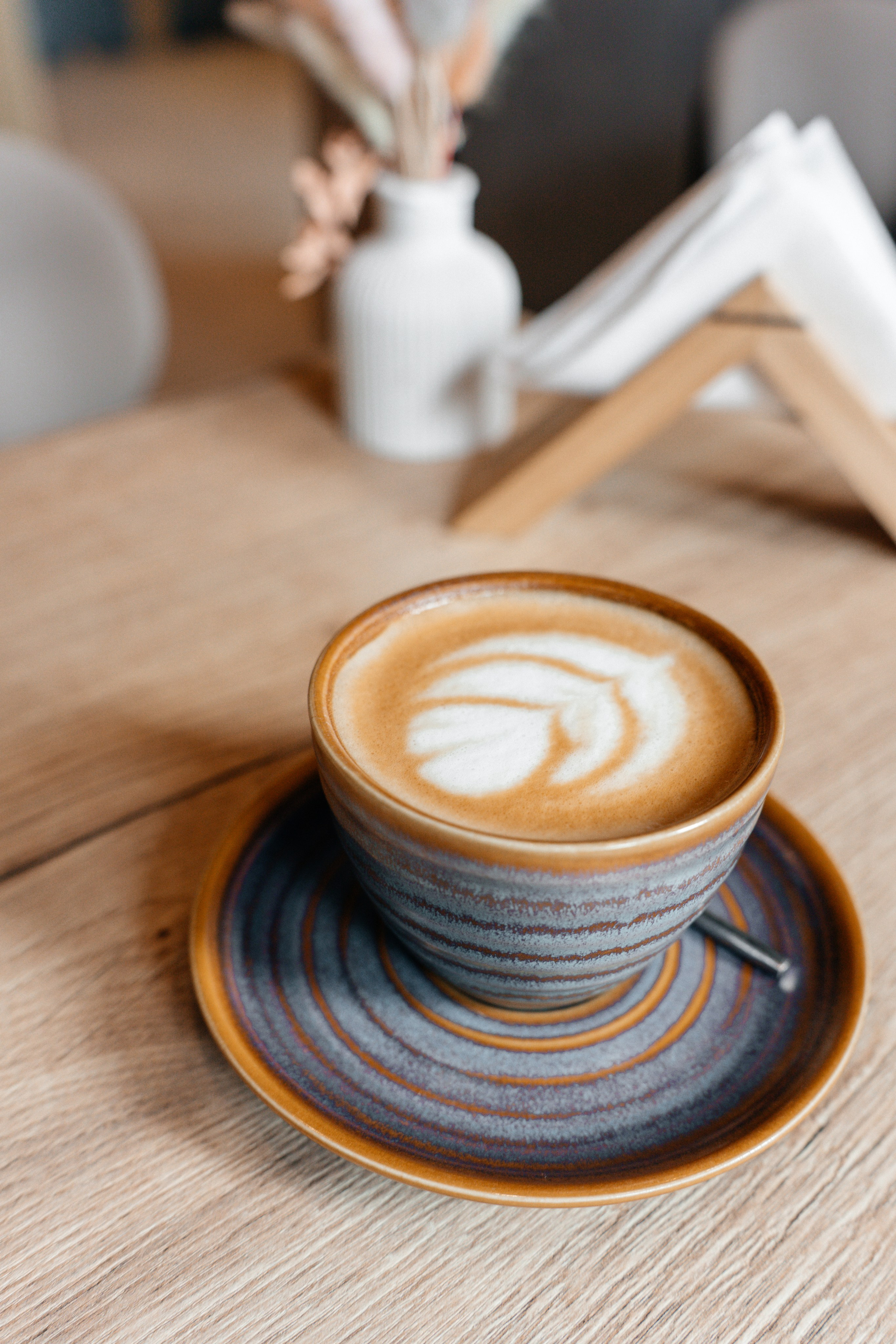 Контент- съёмка для кофейни «ЗАРЯД». Ваш семейный фотограф в Минске — Вика Трегубова