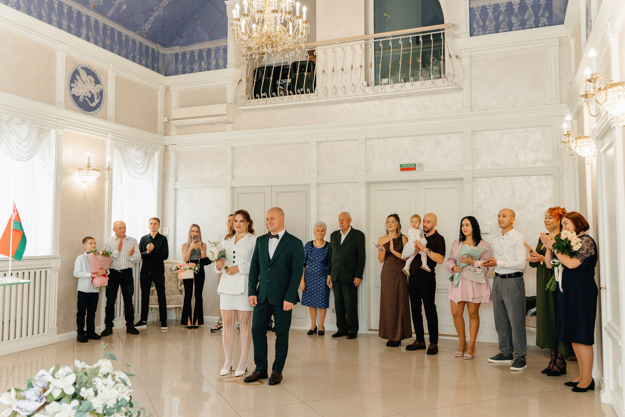 ЗАГС Центрального района. Ваш семейный фотограф в Минске — Вика Трегубова