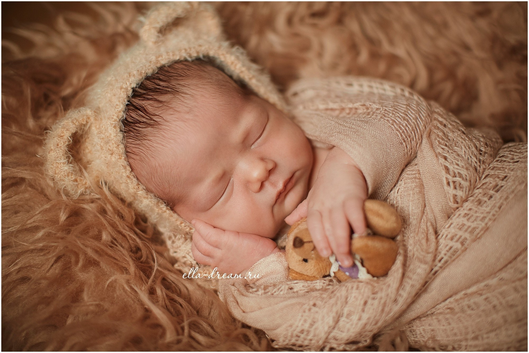 НОВОРОЖДЕННЫЕ