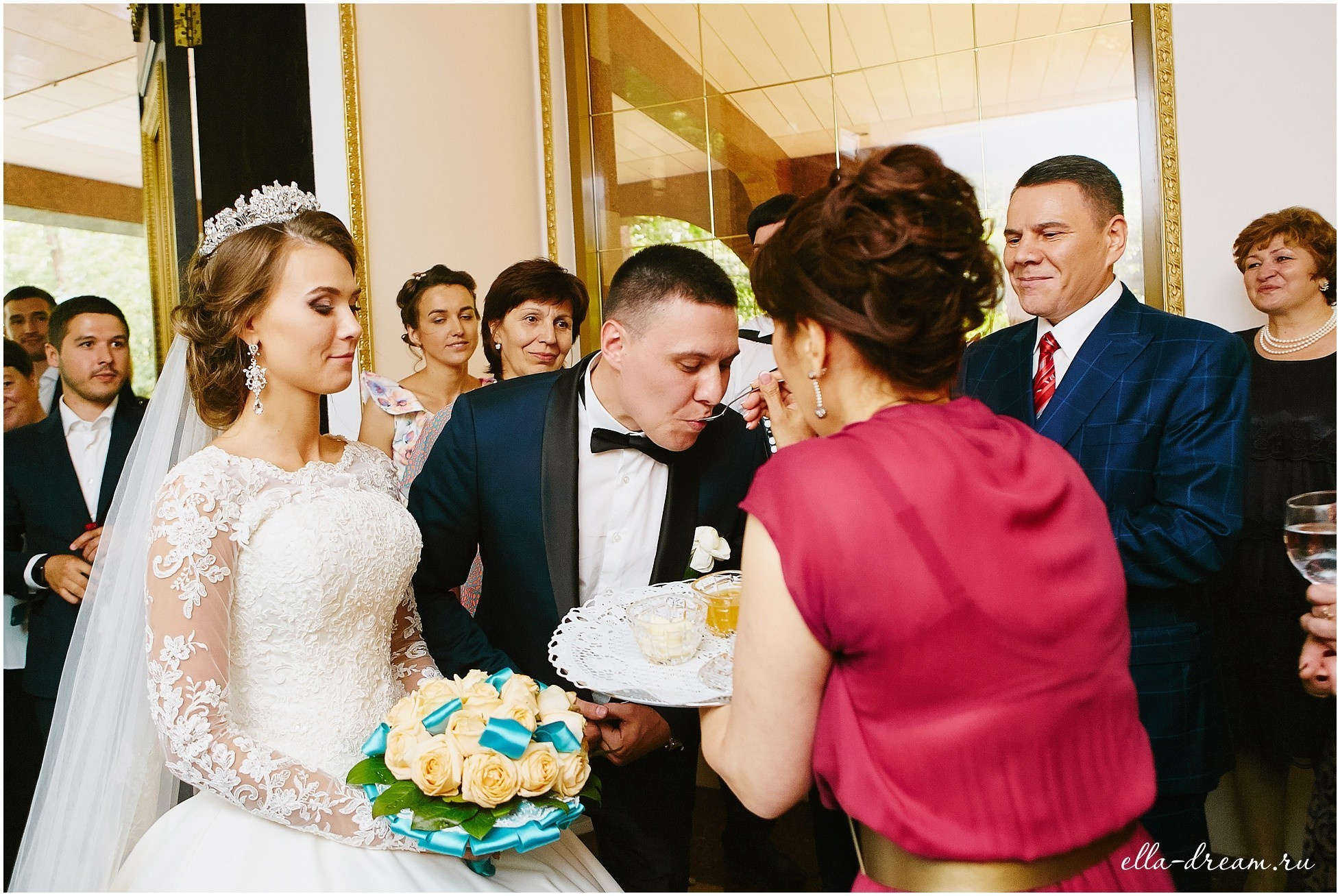 Азат и Ляйля. Семейный и свадебный фотограф в Москве Пушкино Элеонора Янбухтина