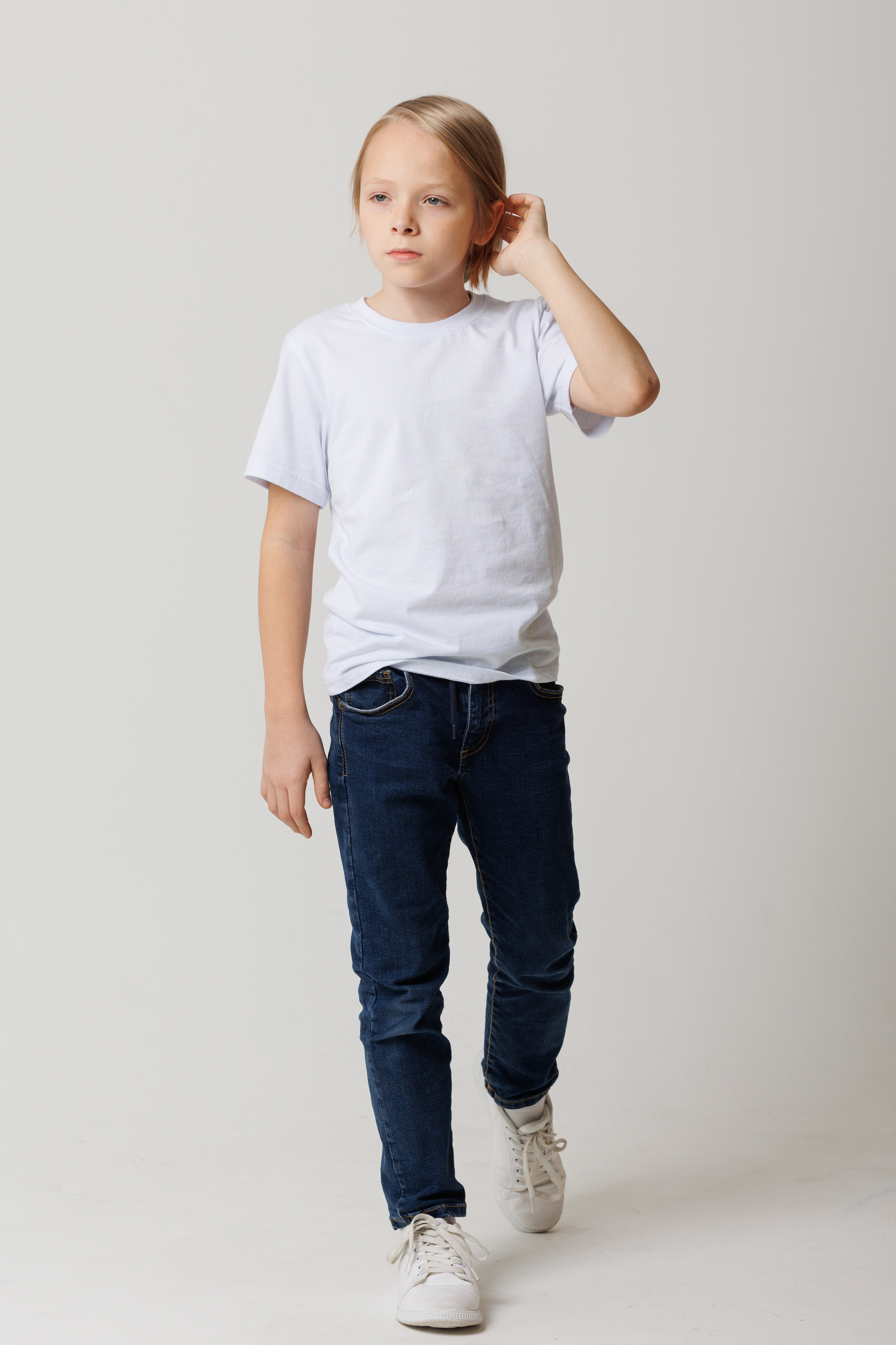 Тимошенко Артур. Model base