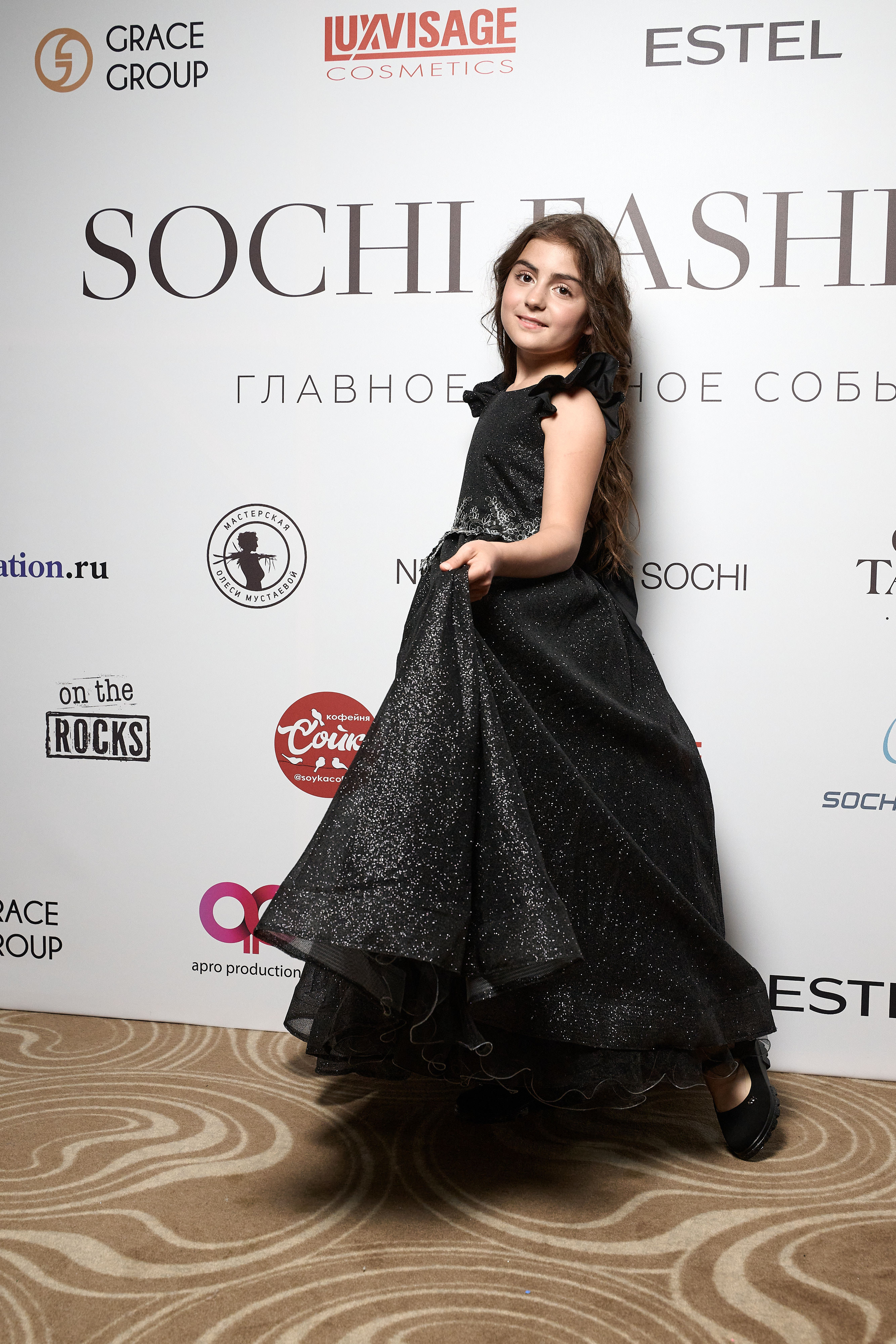 Ксандинова Мелания Яковлевна база моделей