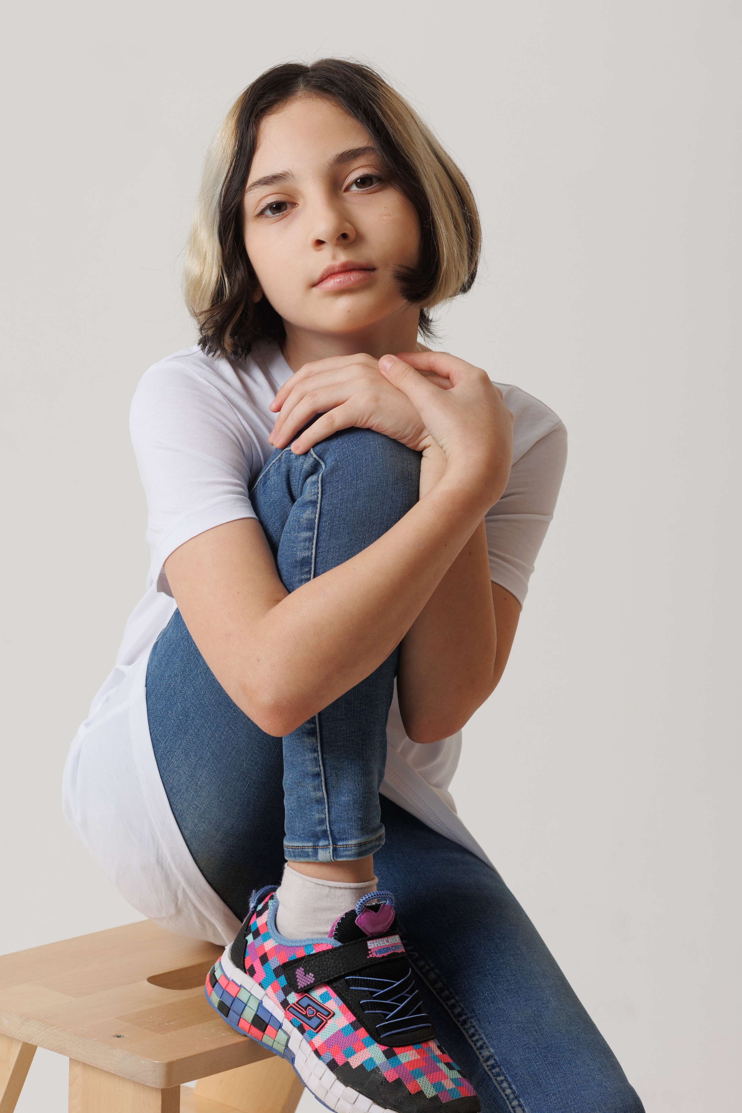 Пашян Ия. Model base