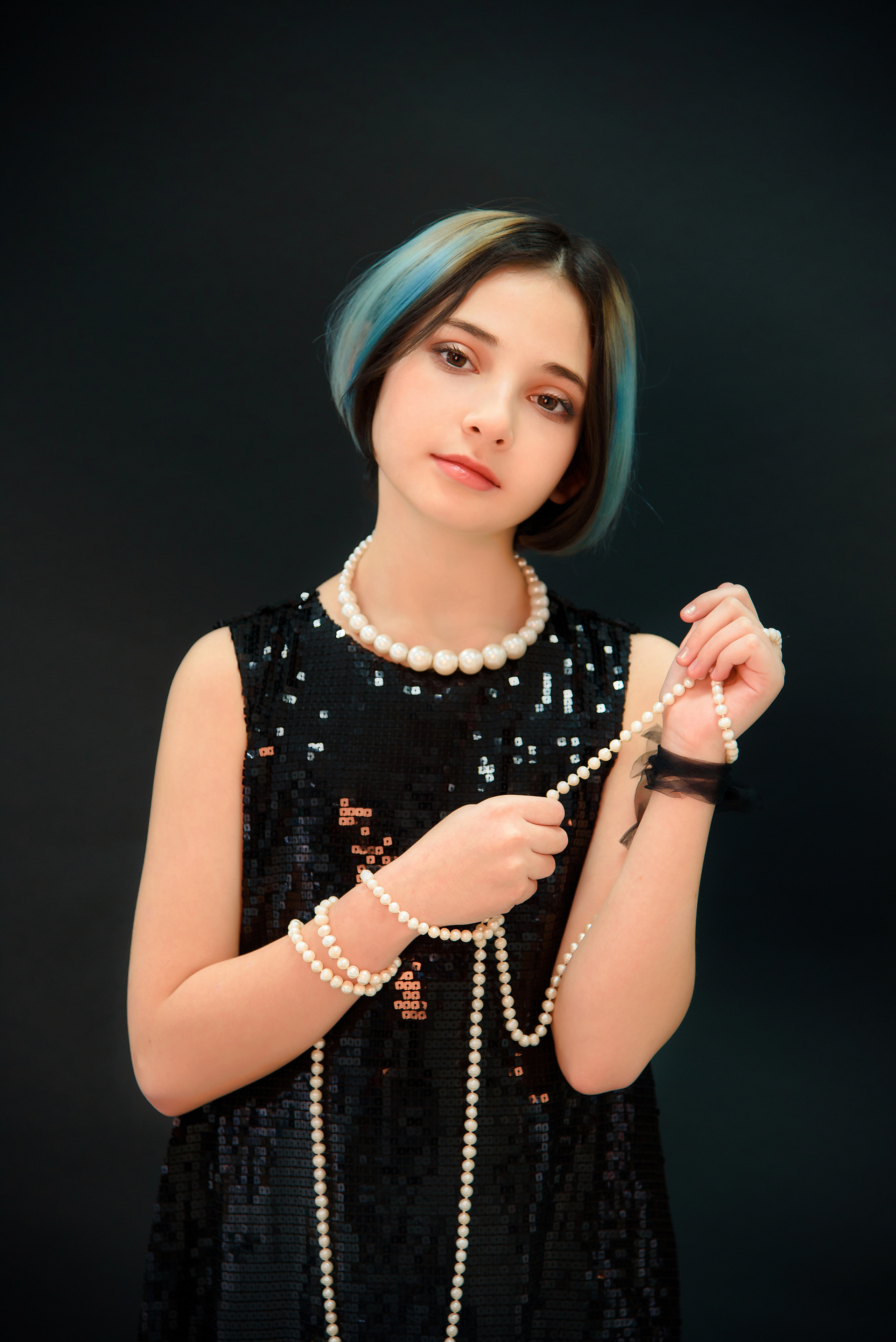 Пашян Ия. Model base