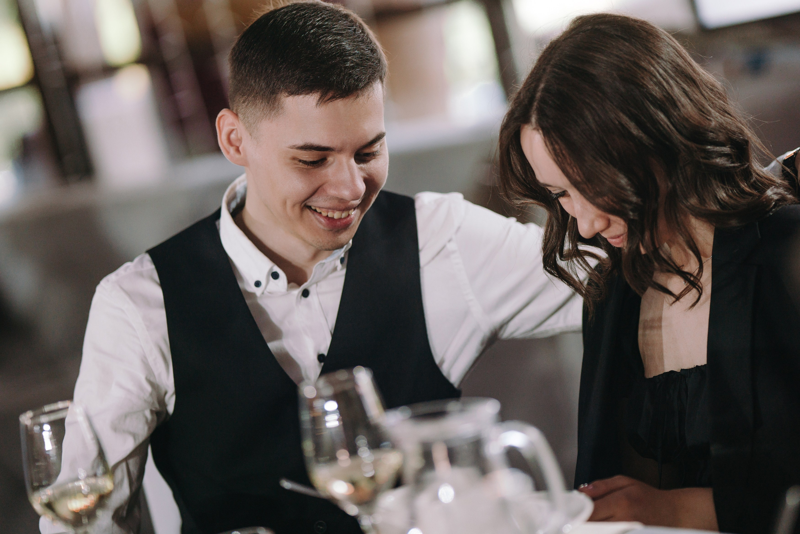 ВЕДУЩИЙ АНДРЕЙ ОГНЕВ, ВИДЕОГРАФ ЭМИЛЬ ВАГАПОВ, БАНКЕТНЫЙ ЗАЛ ВЫСОТА