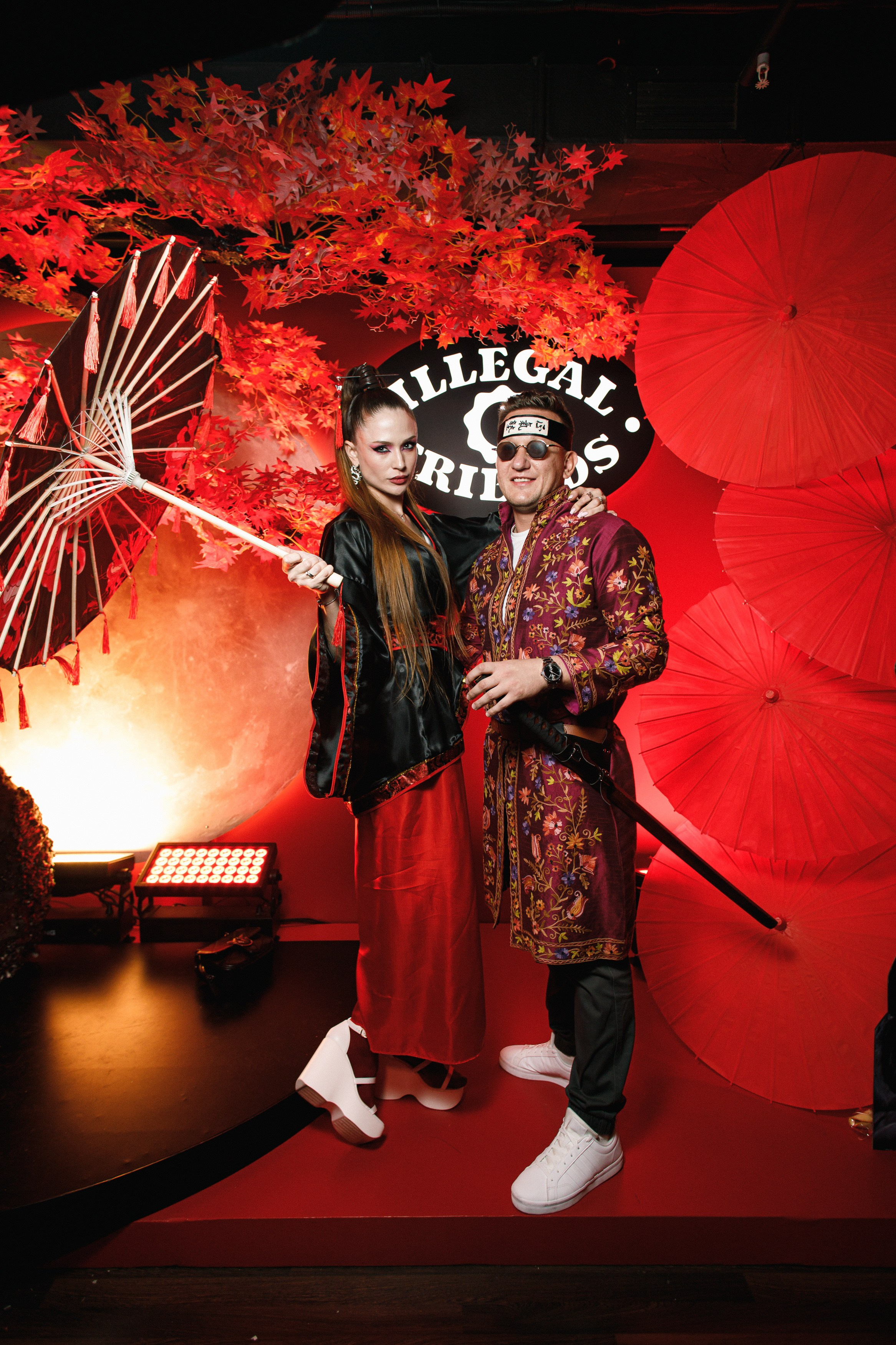 ILLEGAL FRIENDS | ASIA. СВОИ. ФОТООТЧЕТЫ-СОБЫТИЯ-МЕСТА