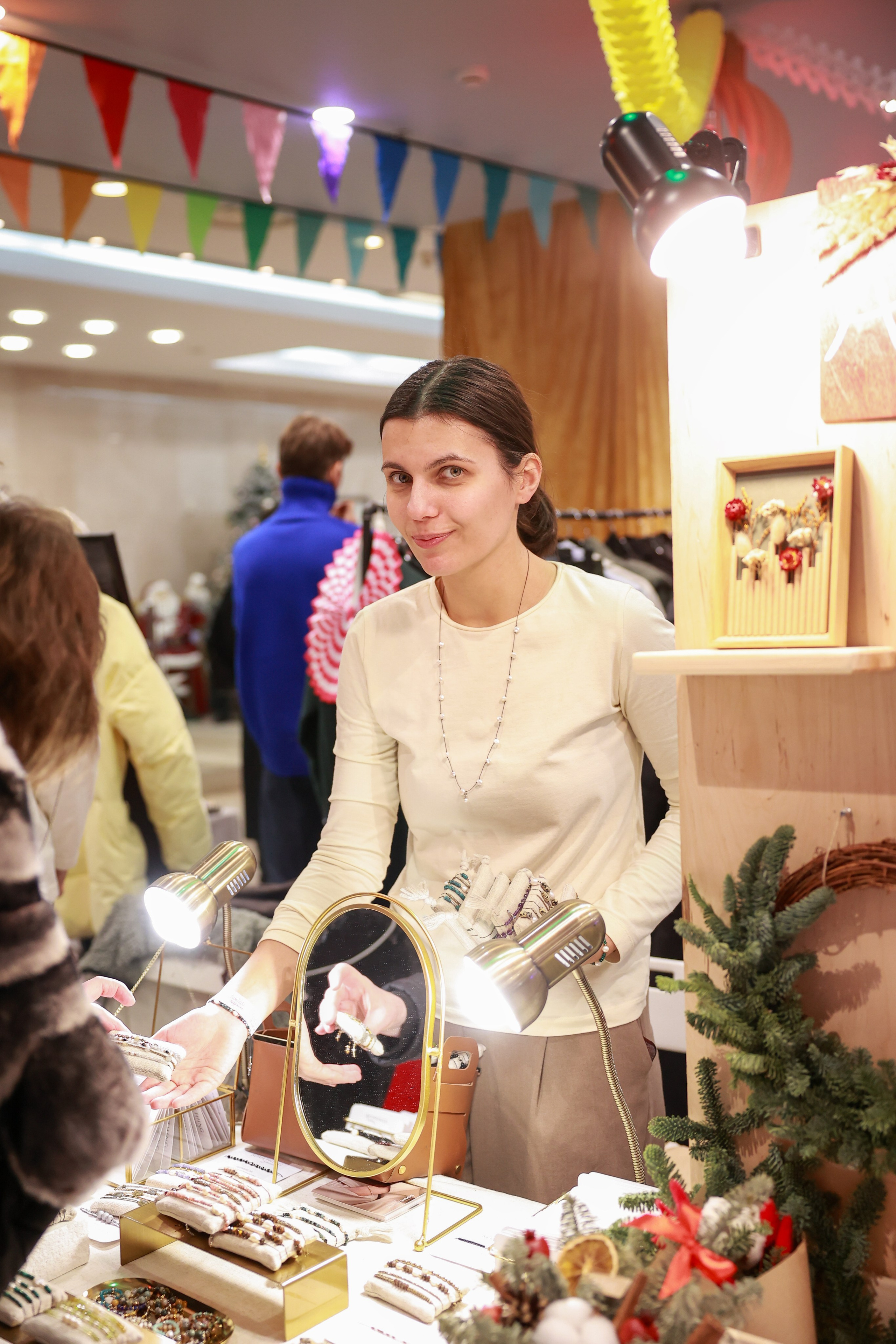 20–21 декабря 2025 Pop-up в Lotte Plaza / фото Саша Жукова. Фотоотчеты «Ламбада-маркета»