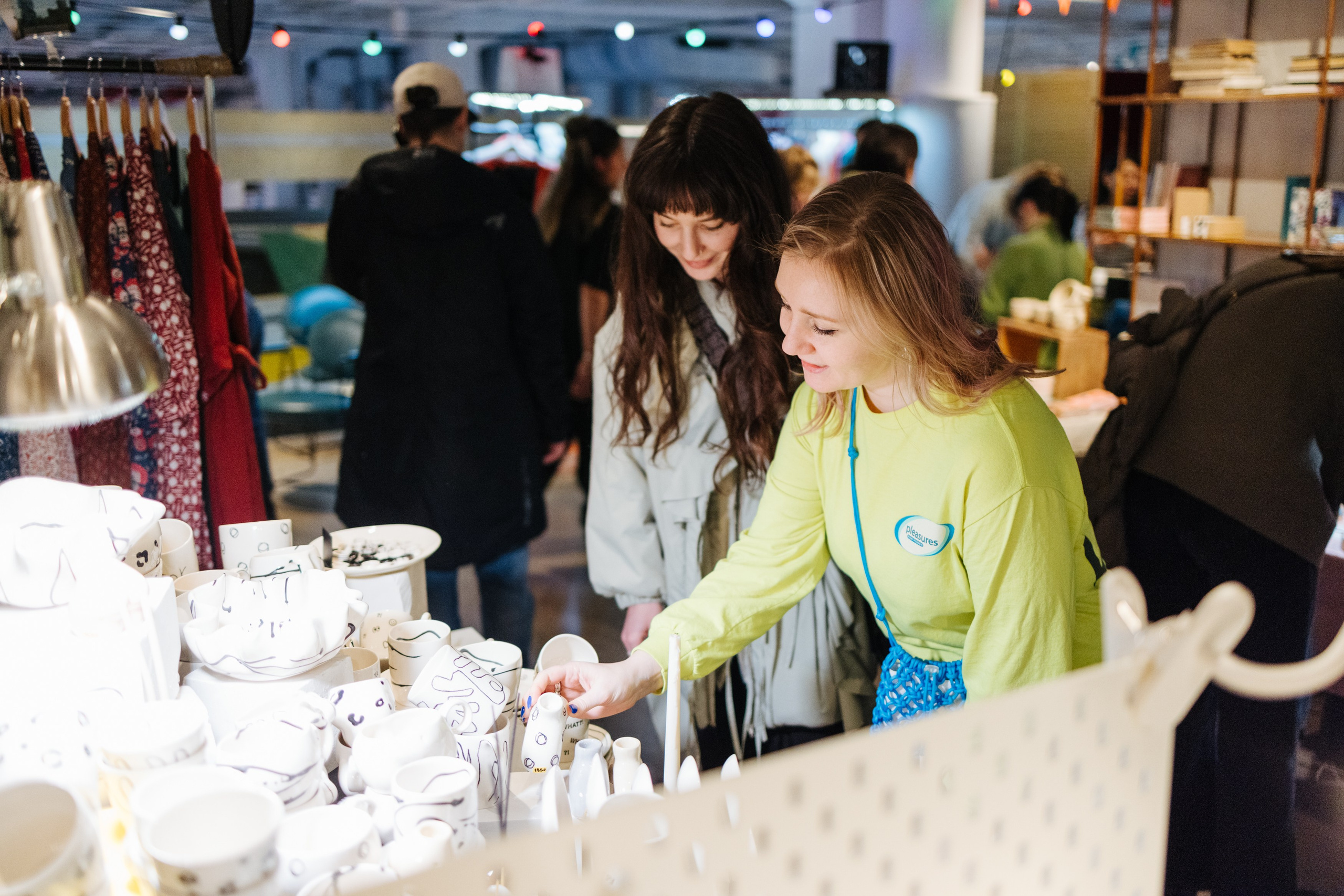 2–3 марта 2024 в пространстве «Три вокзала. Депо» / День 1 / фото Валерий Белобеев. Фотоотчеты «Ламбада-маркета»