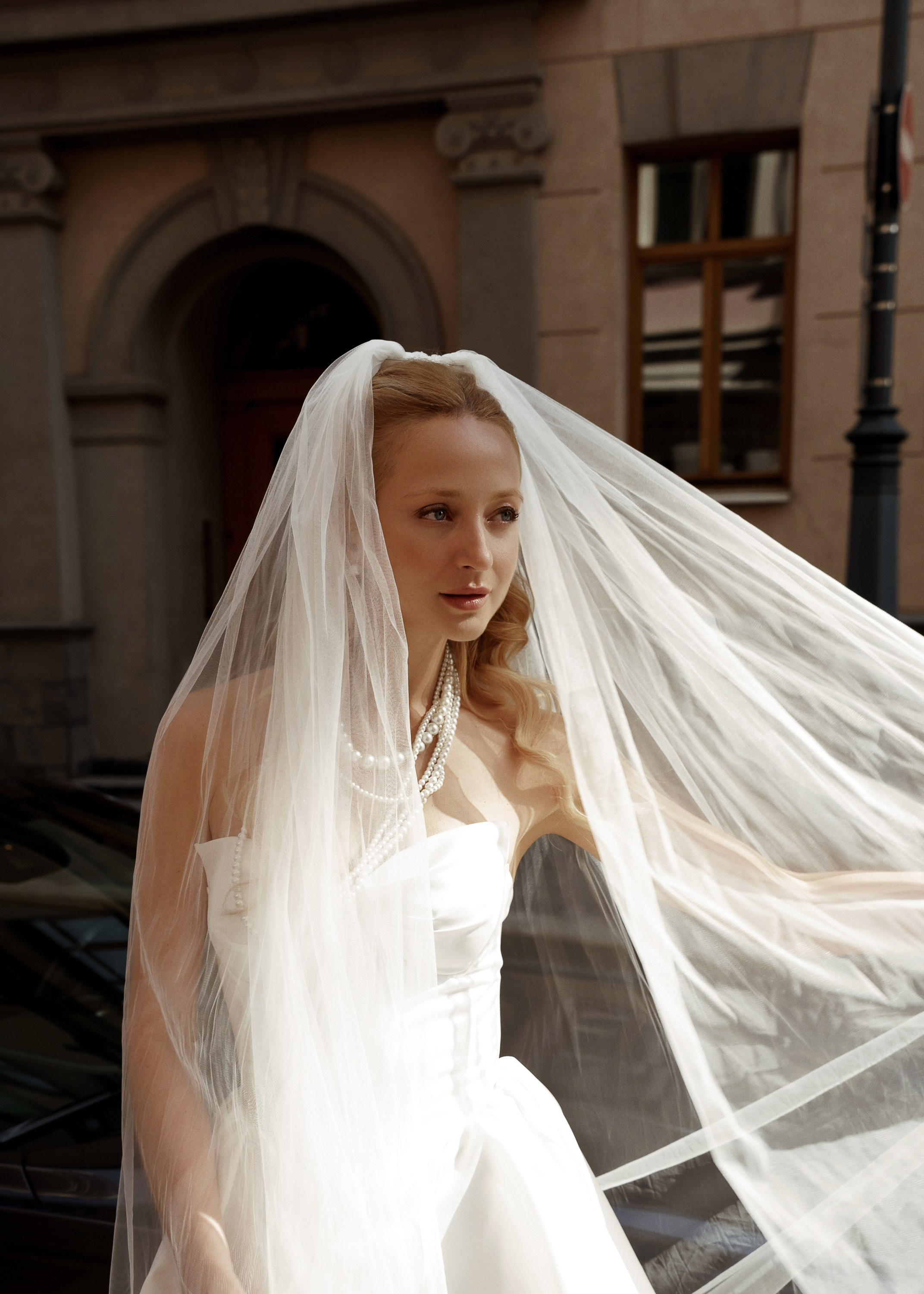 КАБРИОЛЕТ. Женский портрет