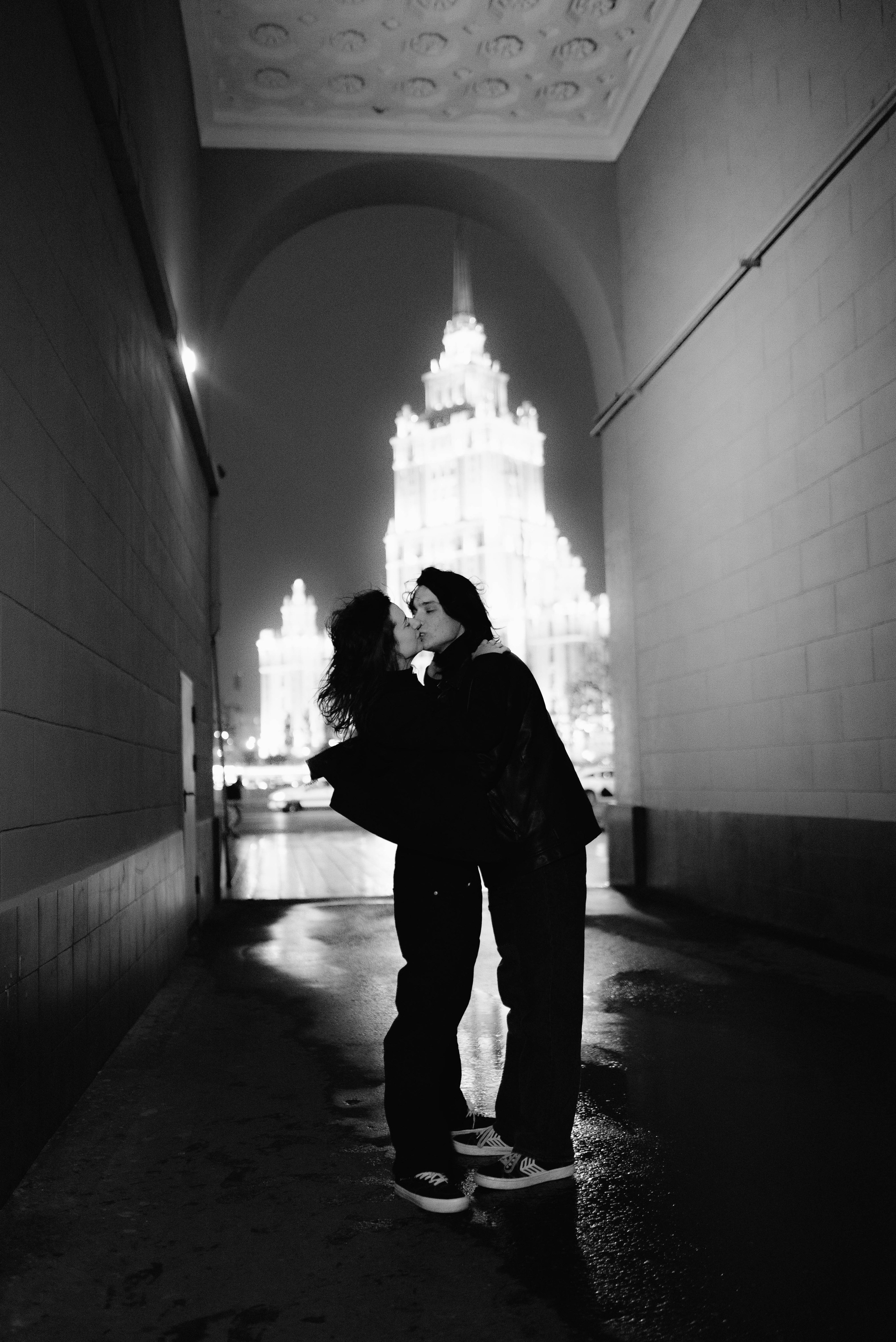 Условия Lovestory. Фотограф Нетбай Ксения в Москве Калуге