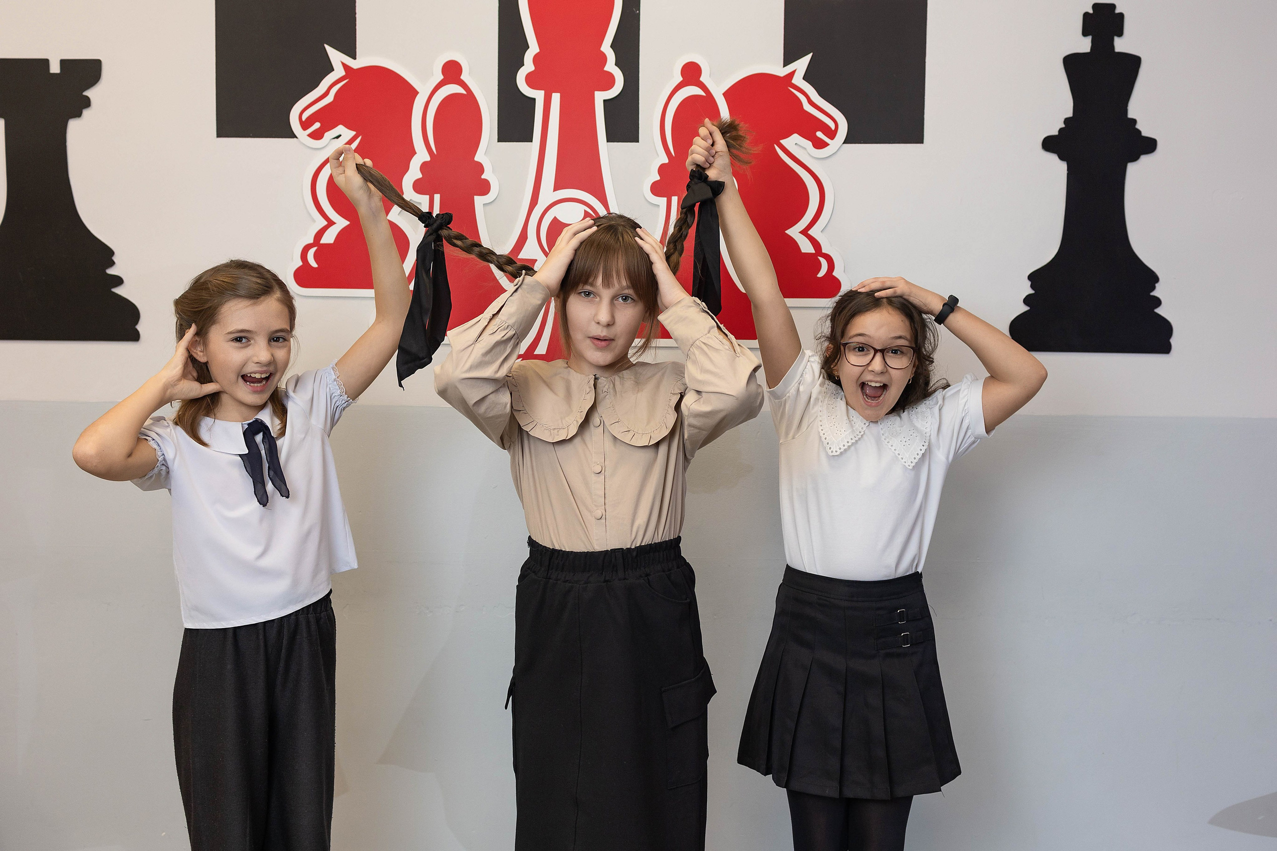 КОНТАКТЫ. LiveBook39 — студия выпускных альбомов Светланы Микишаниной в Калининграде