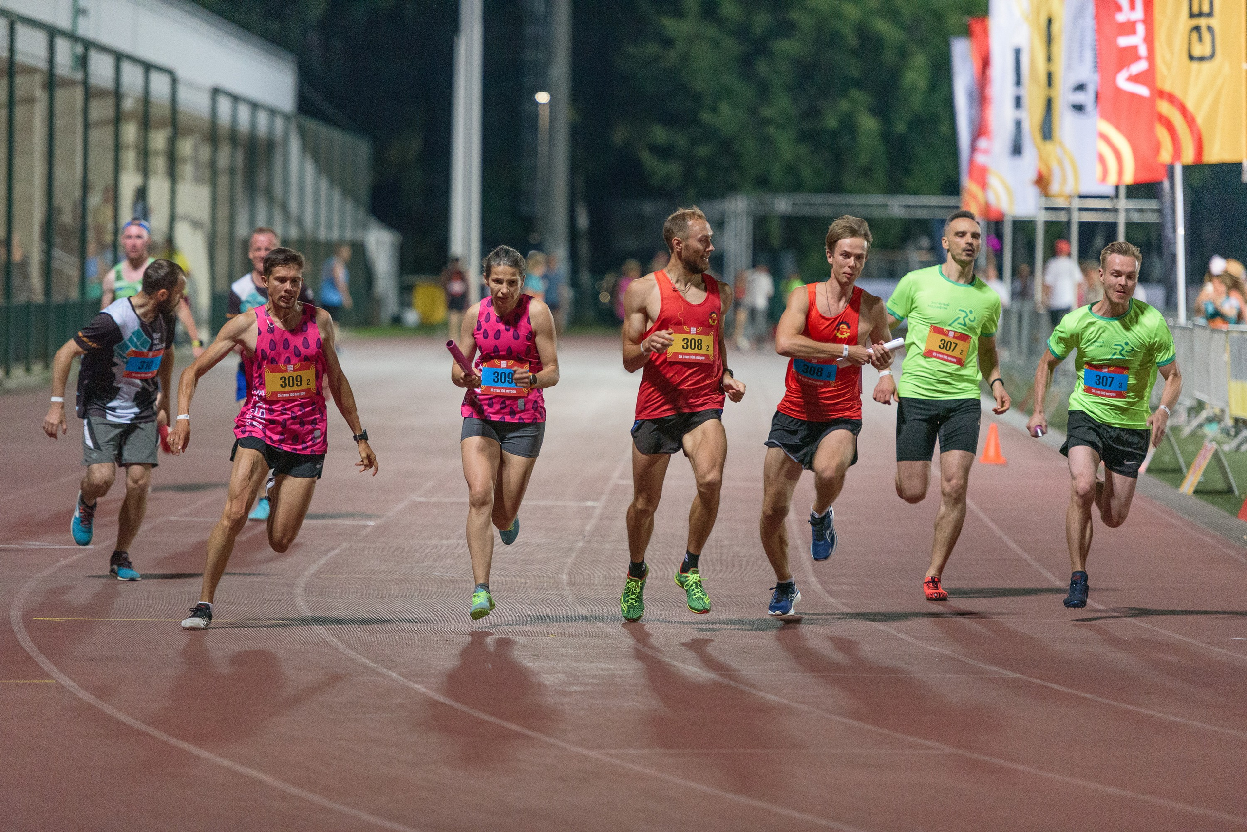 Битва беговых клубов. Репортажный фотограф Сергей Квартальнов