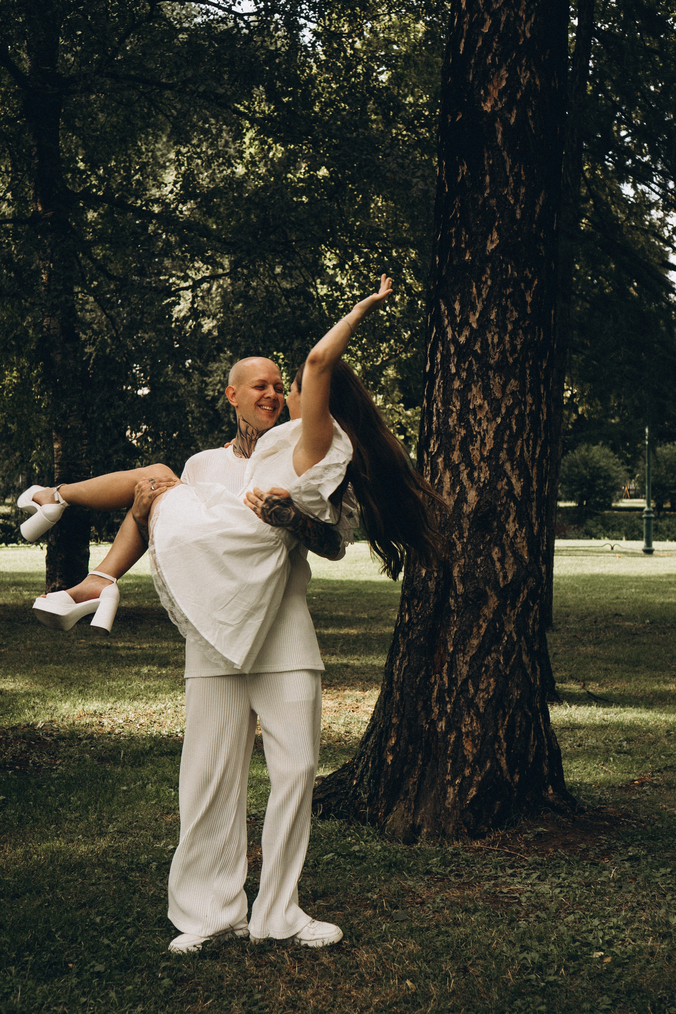 СВАДЕБНАЯ ПРОГУЛКА ПО ТАВРИЧЕСКОМУ САДУ И НЕВСКОЙ РАТУШЕ. Профессиональный фотограф, Санкт-Петербург — Виктория Богомолова