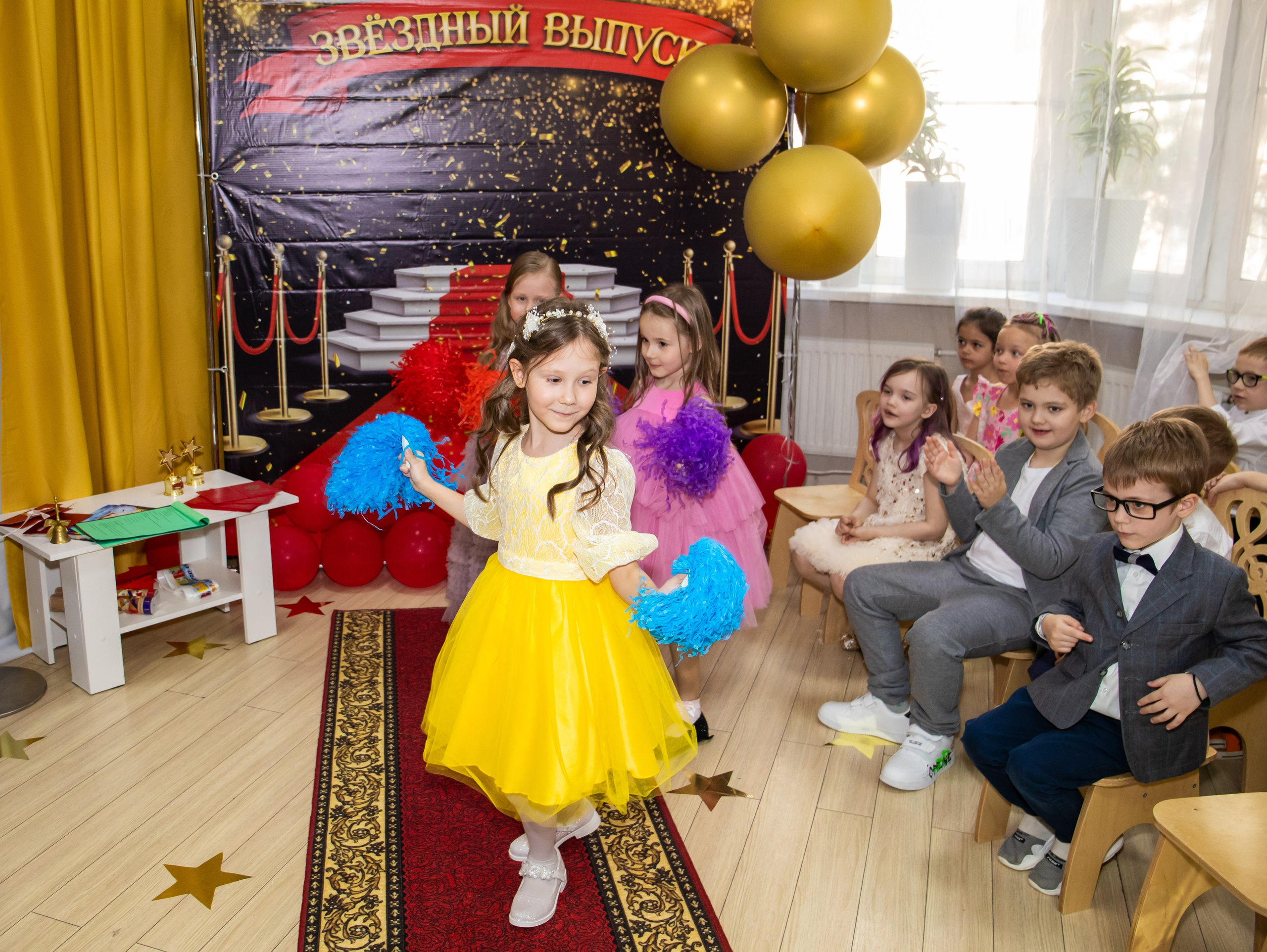 Утренник дет сад. Свадебный и семейный фотограф в Москве Мила Широких