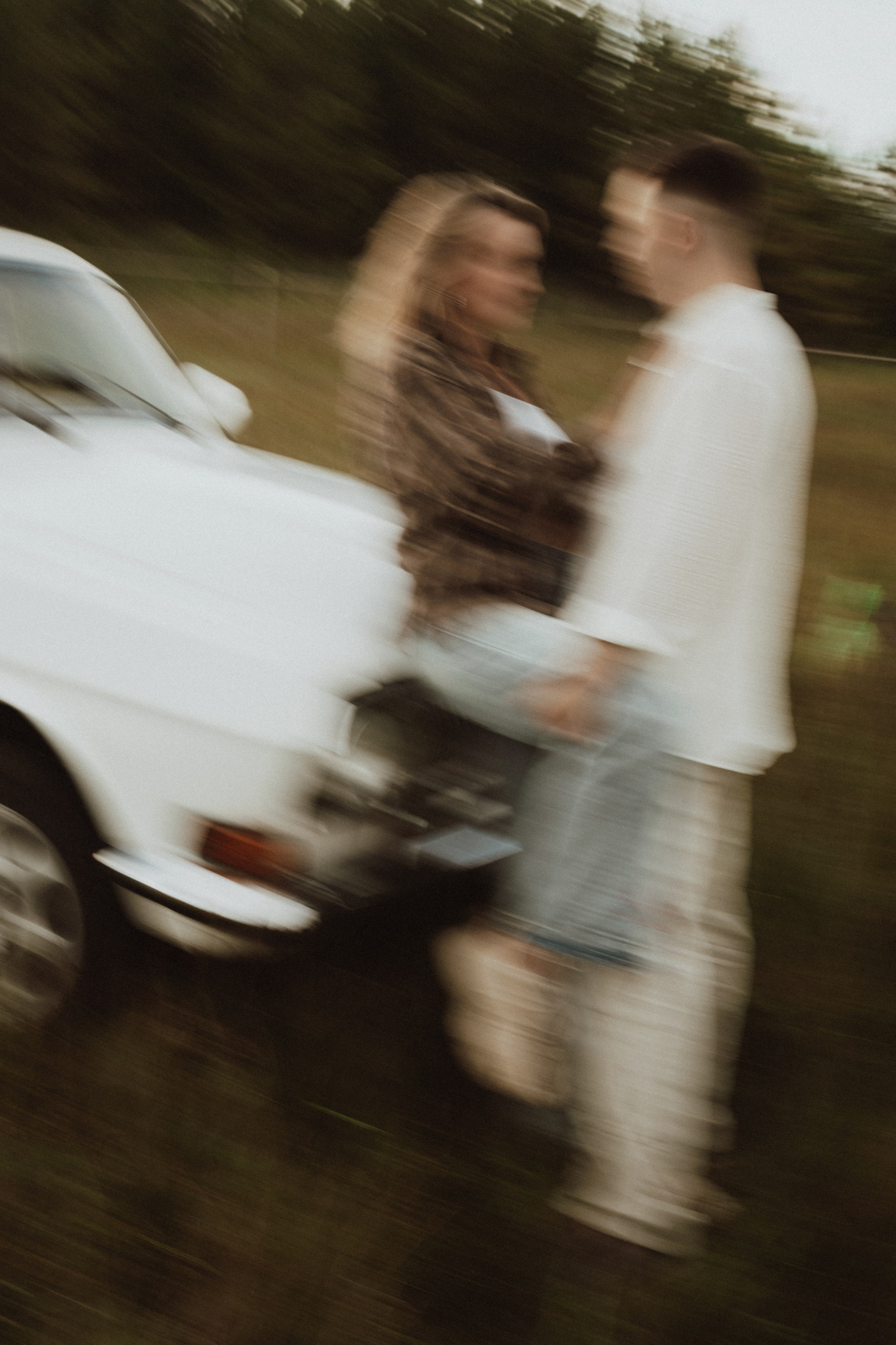[… two lovers and volga]. Фотограф в Архангельске