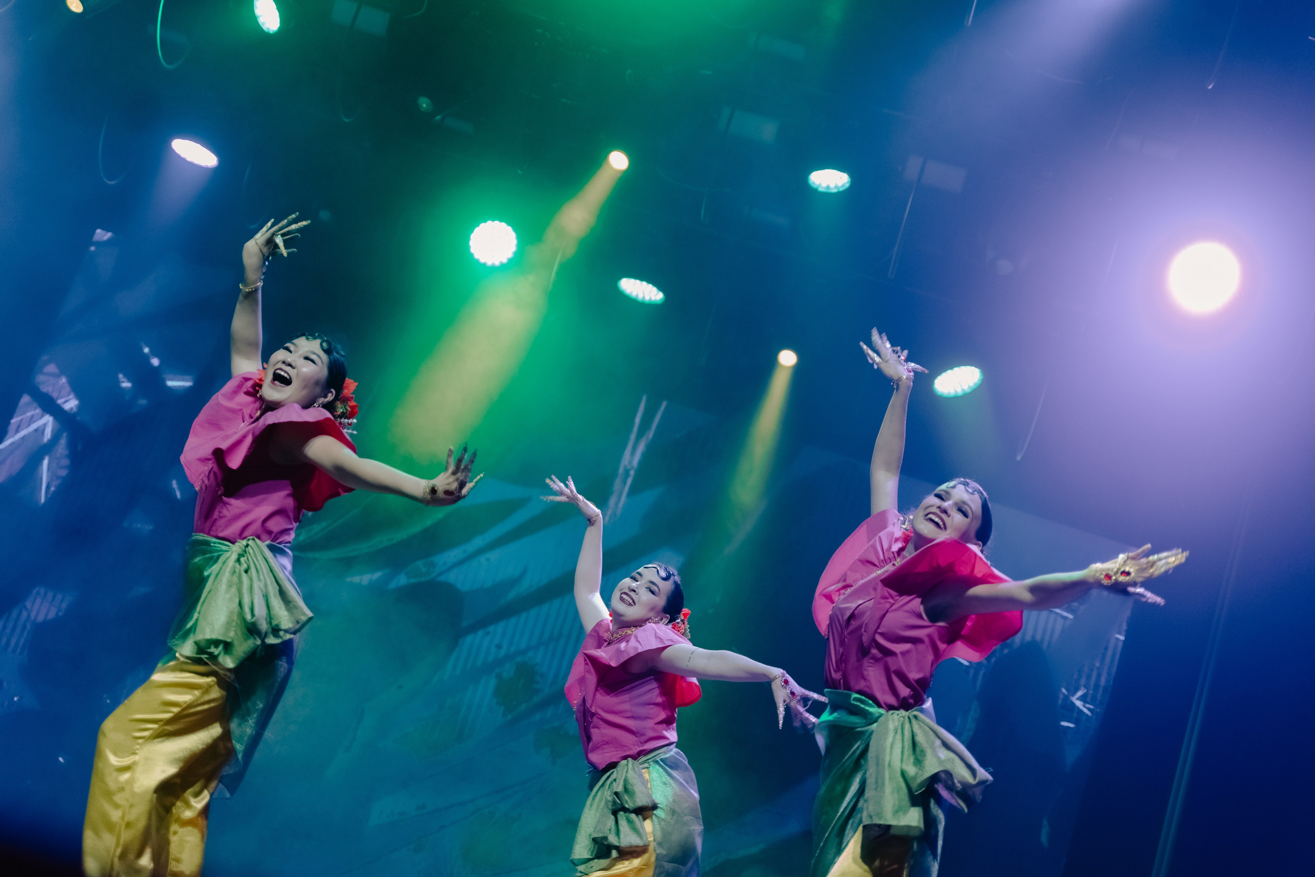 Спектакль «Песнь сирен». Главная