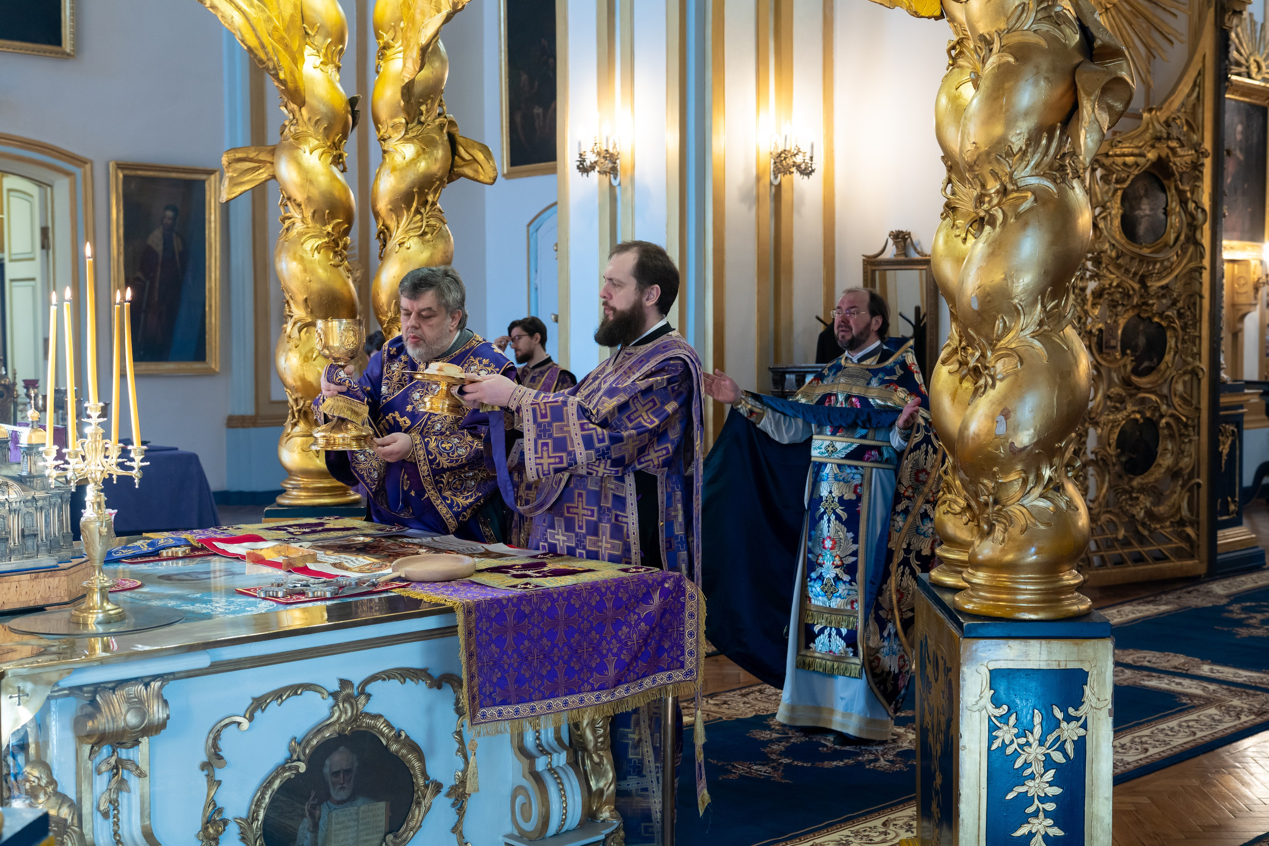 Неделя 4-я Великого поста, прп. Иоанна Лествичника. Святых сорока мучеников, в Севастийском озере мучившихся. НИКОЛО-БОГОЯВЛЕНСКИЙ МОРСКОЙ СОБОР