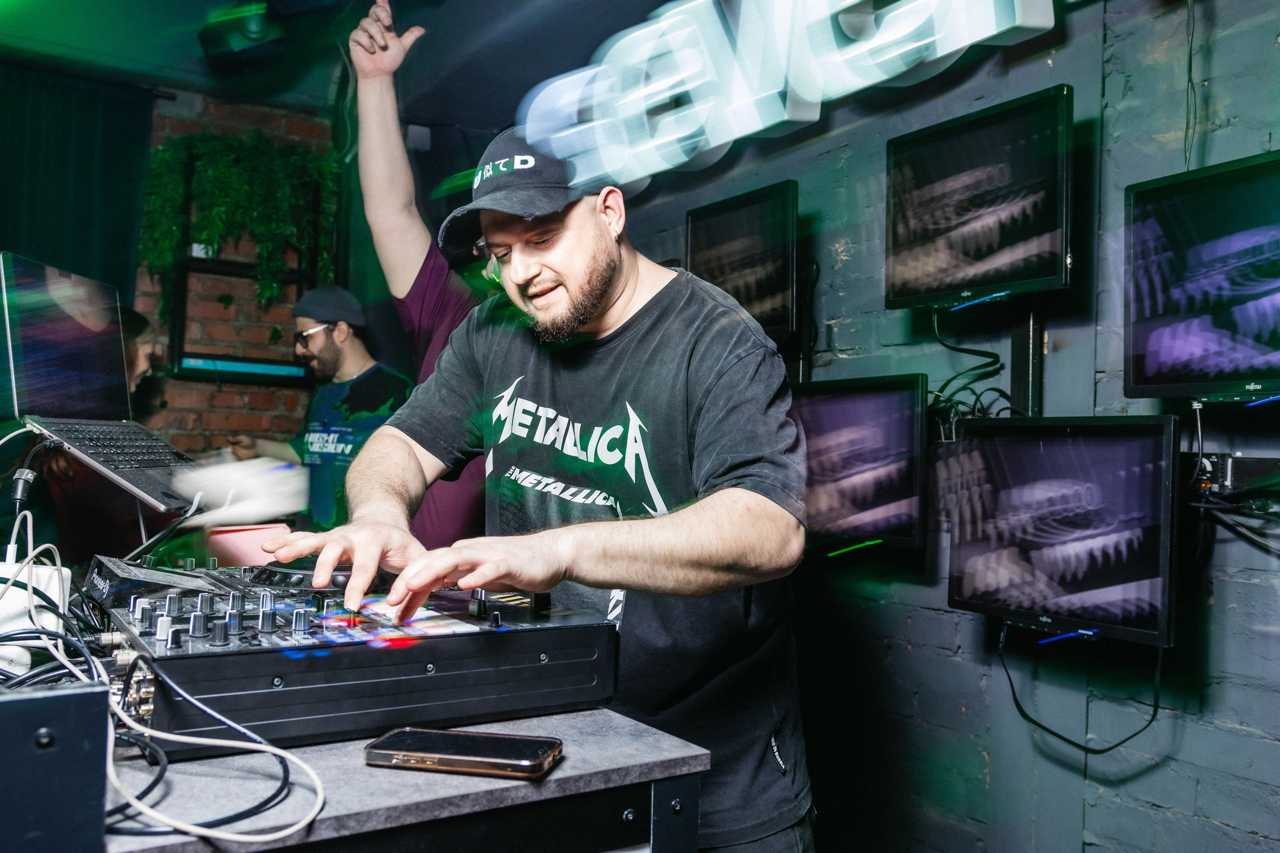 ДР SEVEN бар | 1год