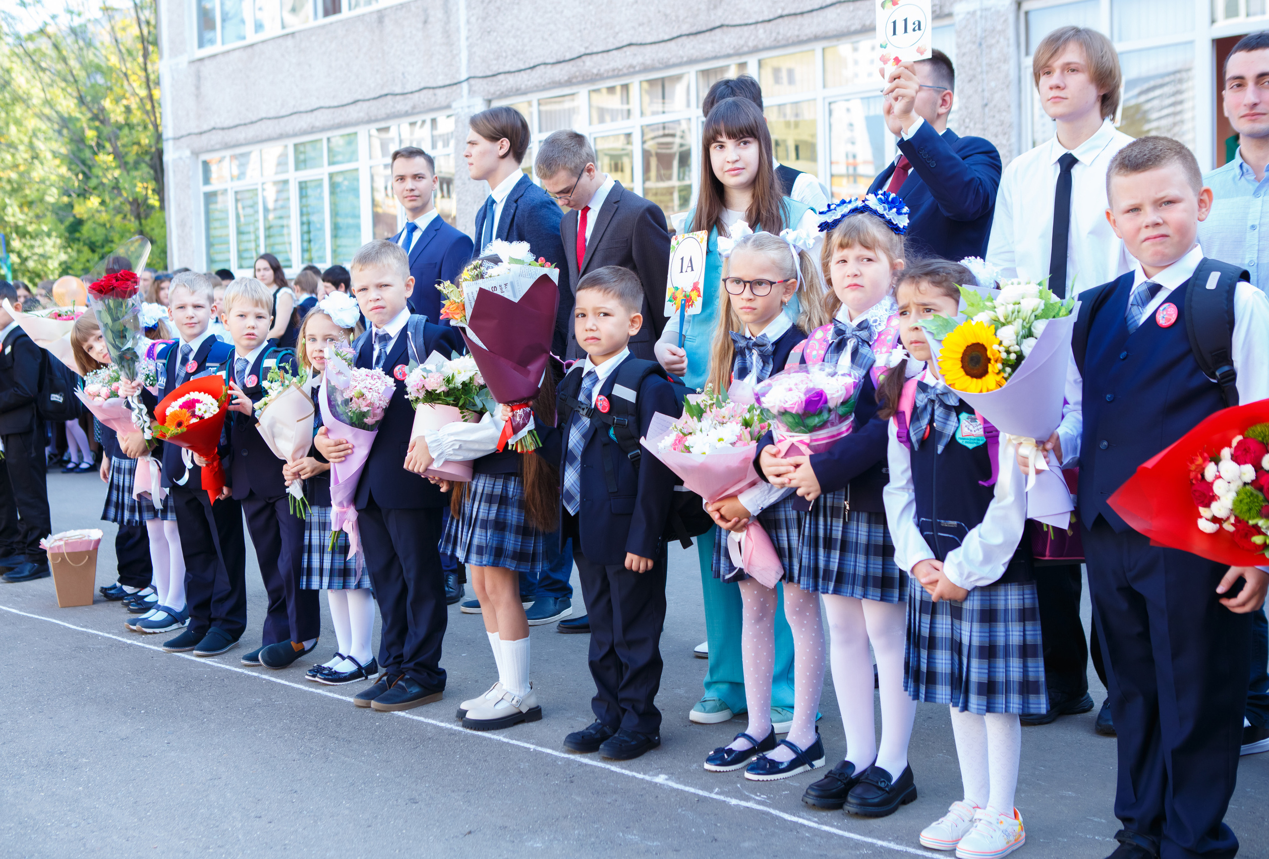 1 СЕНТЯБРЯ 2023Г. «ПЕРВЫЙ РАЗ В ПЕРВЫЙ КЛАСС». Школьный фотограф Наталья Егорова