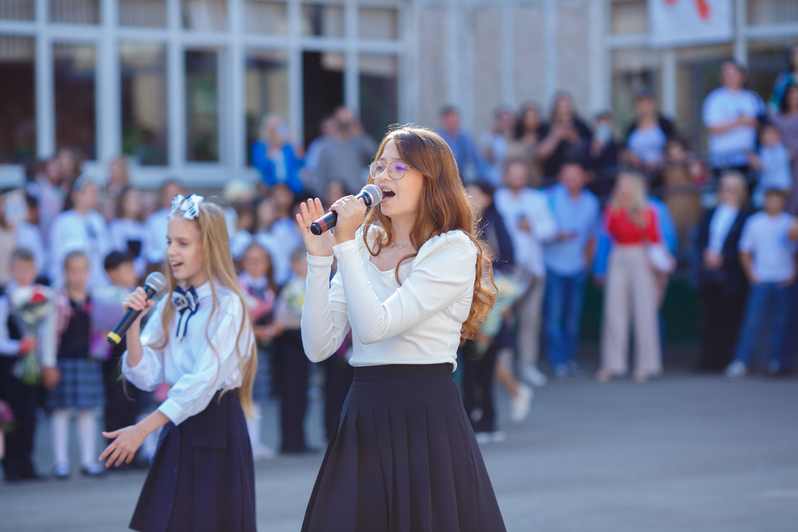1 СЕНТЯБРЯ 2023Г. «ПЕРВЫЙ РАЗ В ПЕРВЫЙ КЛАСС». Школьный фотограф Наталья Егорова