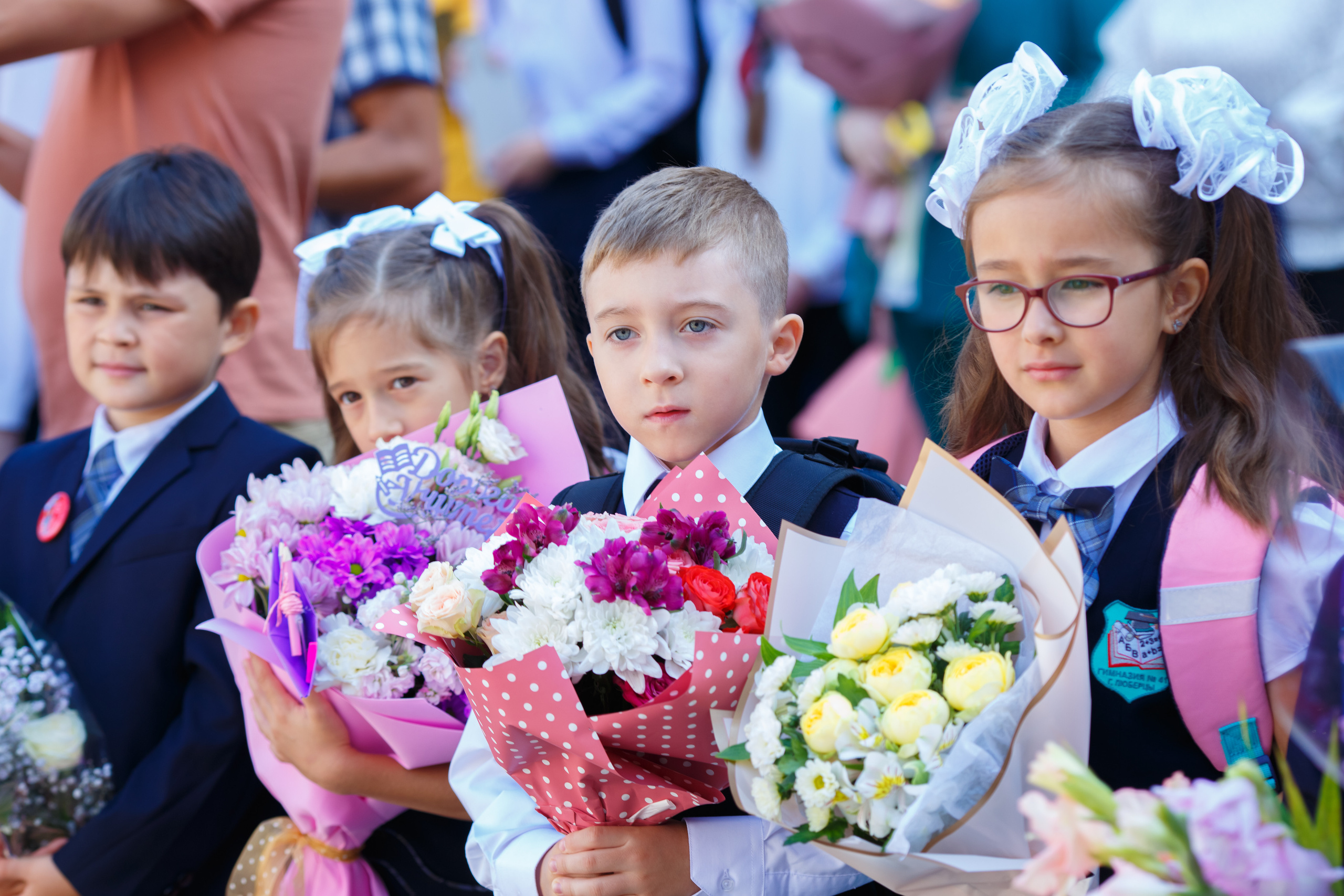 1 СЕНТЯБРЯ 2023Г. «ПЕРВЫЙ РАЗ В ПЕРВЫЙ КЛАСС». Школьный фотограф Наталья Егорова