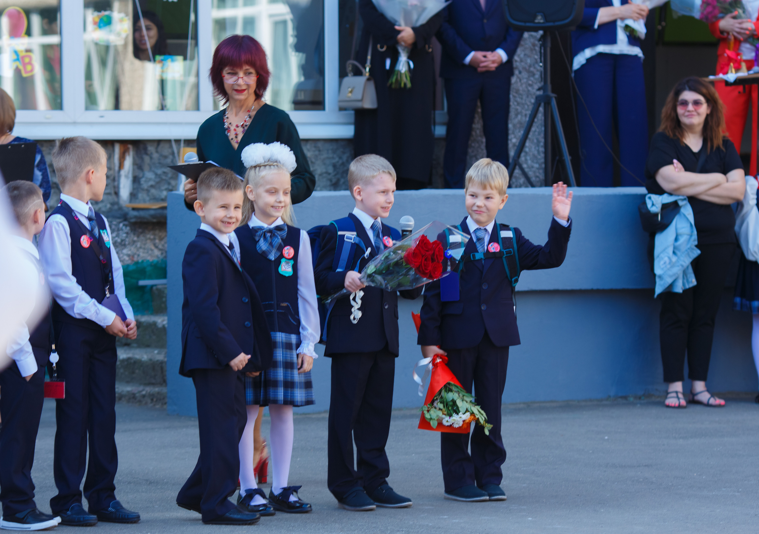 1 СЕНТЯБРЯ 2023Г. «ПЕРВЫЙ РАЗ В ПЕРВЫЙ КЛАСС». Школьный фотограф Наталья Егорова