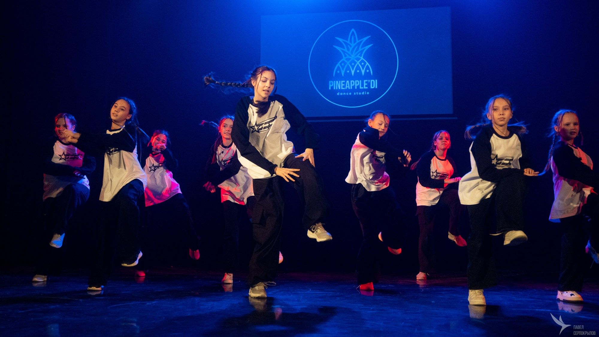 Pineapple'di_dance. Репортажный фотограф в Казани Павел Серпокрылов