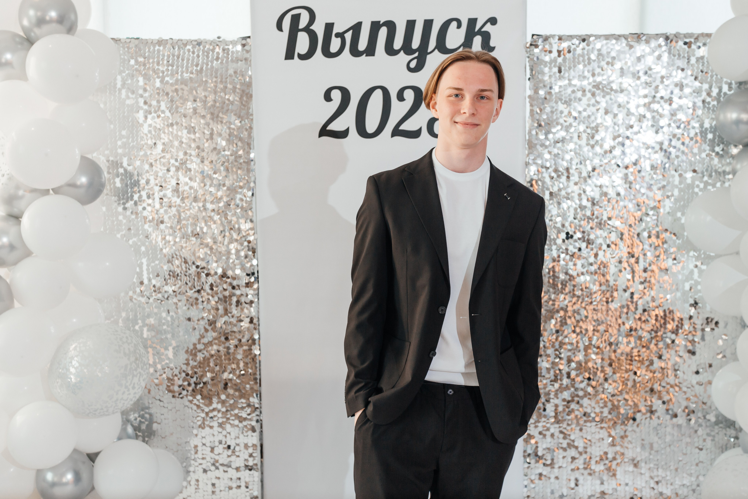 Выпускной 11 «А». Школа № 42. Свадебный фотограф в Краснодаре Николай Крауз