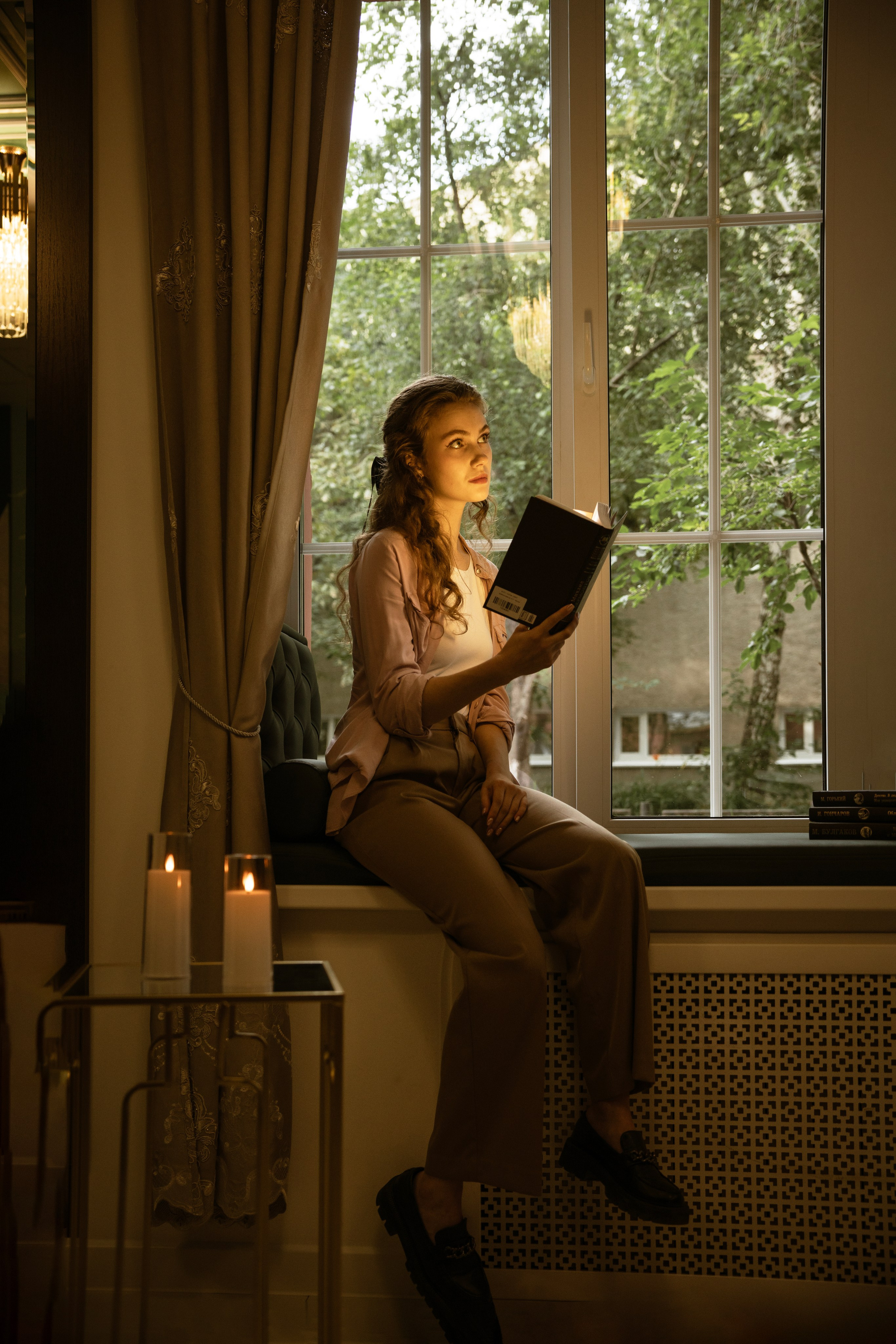 В библиотеке. Семейный фотограф в Омске Александра Яровикова