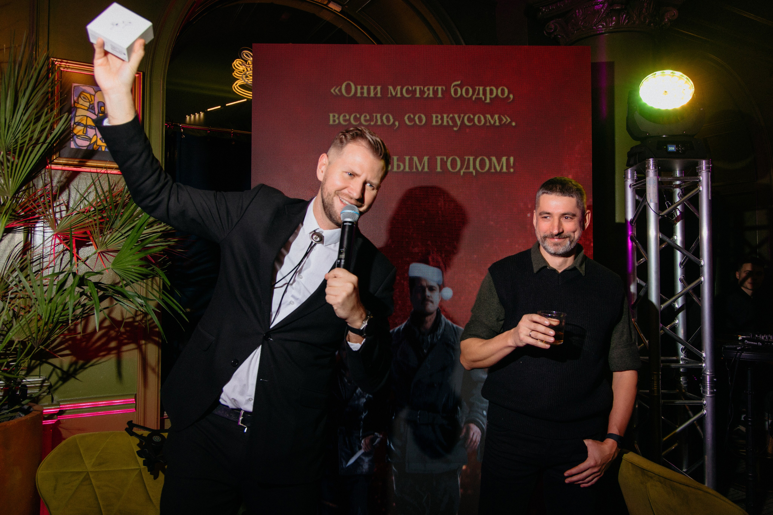 Вечеринка «Бесславные ублюдки». Свадебный фотограф в Минске Владислав Бабич