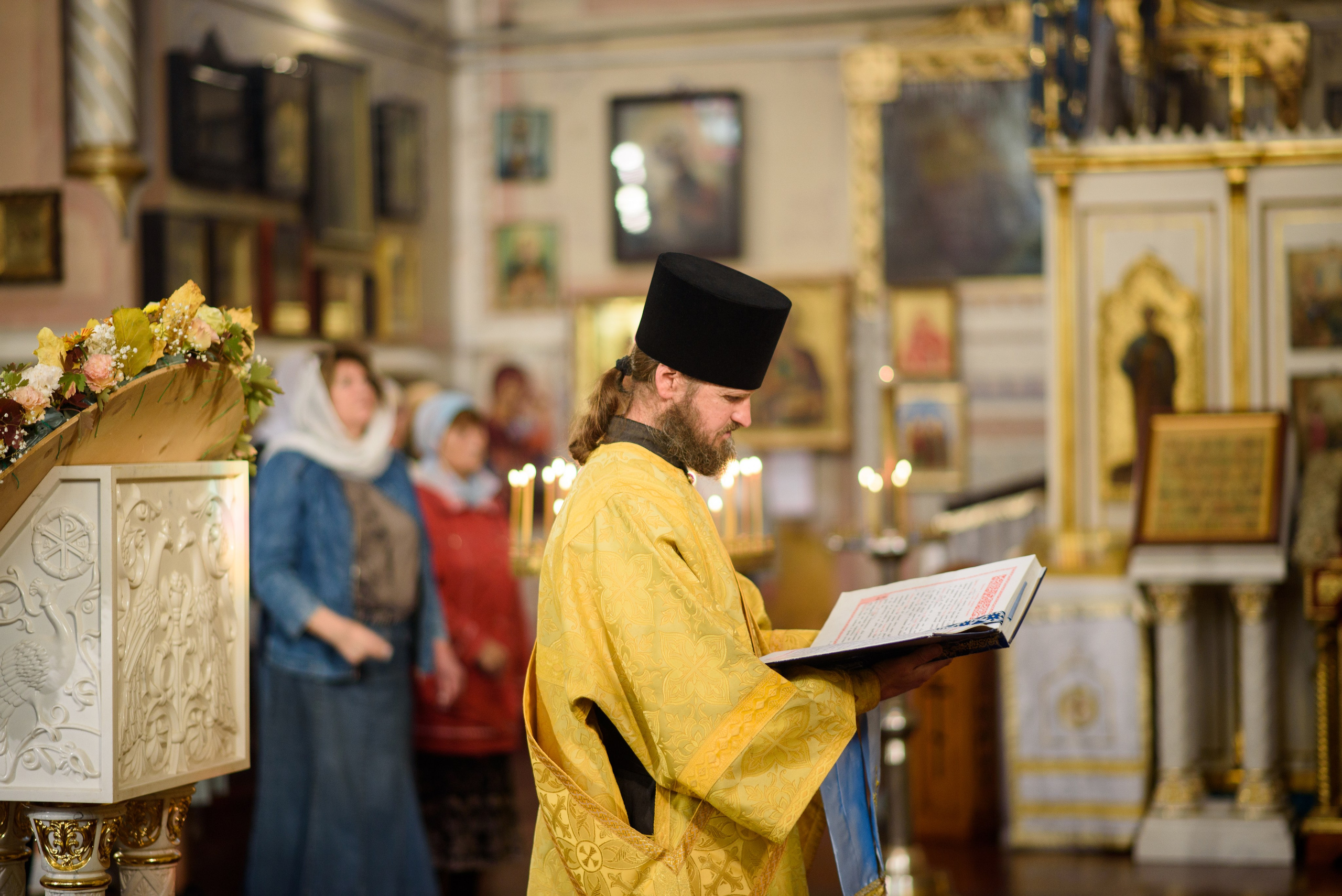 Воскресная литургия 29.10.2023. Семейный и свадебный фотограф в Феодосии и Коктебеле
